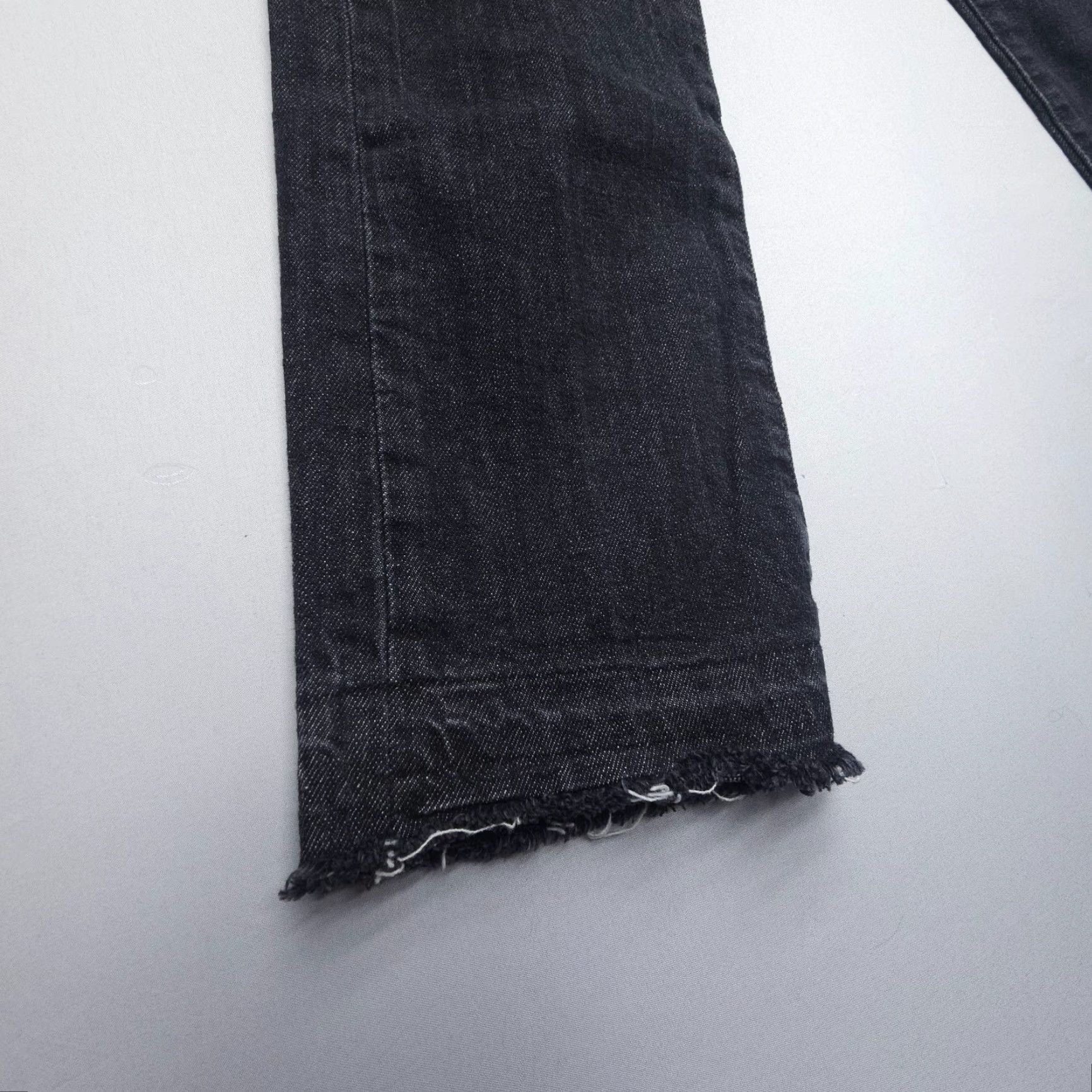 Levi's VINTAGE Levi's Wedgie Straight Jeans Womens 25 Black Button Fly Stretch Denim Size 42" / US 20 - 5 Thumbnail