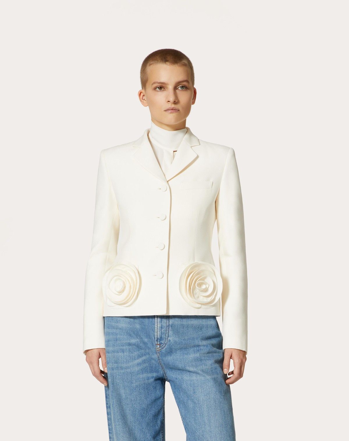 Valentino o1s1wg110525 Crepe Couture Jacket in White Size XS / US 0-2 / IT 36-38 - 4 Thumbnail