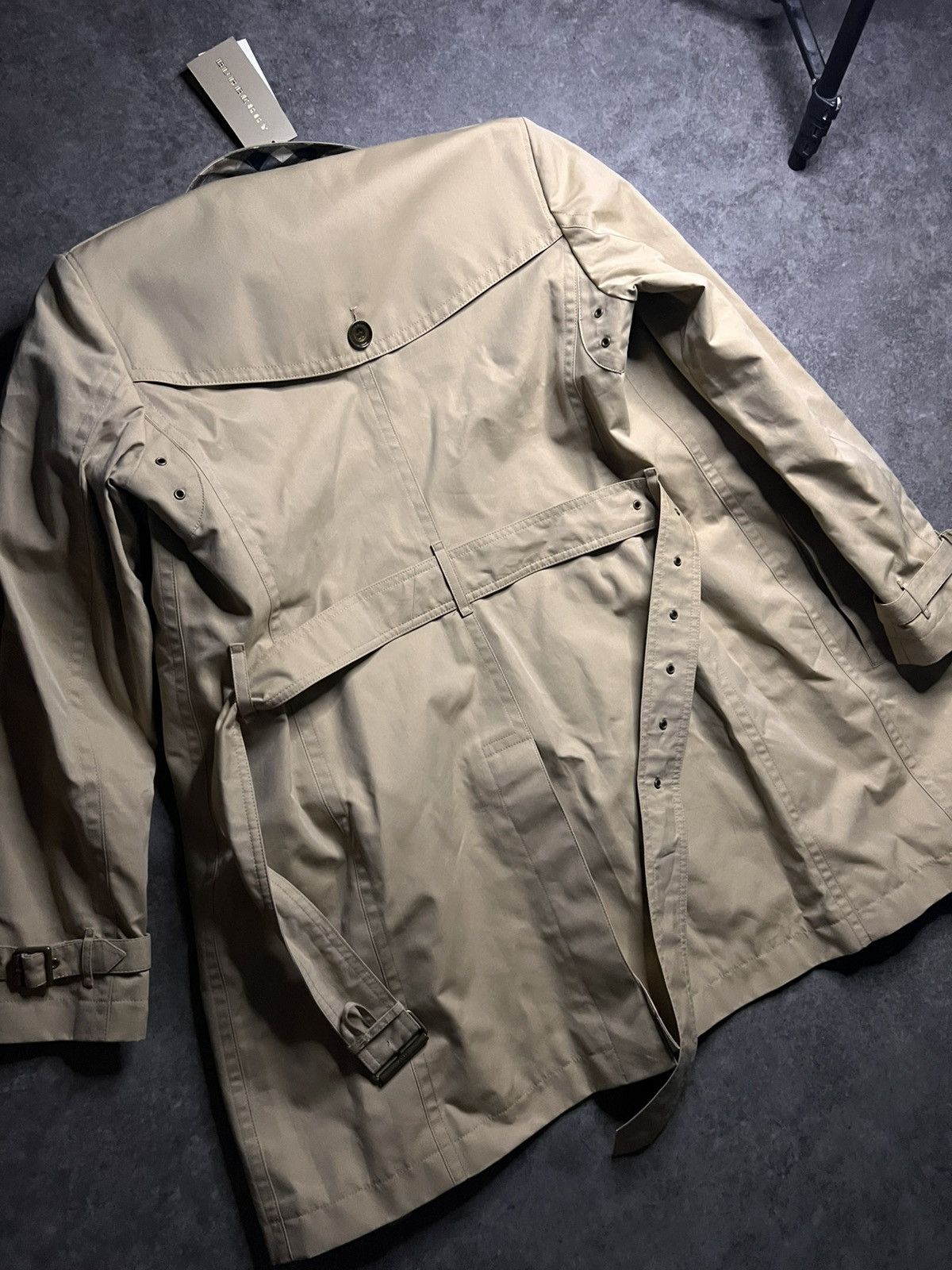 Burberry New trench coat Burberry Brit Size L / US 10 / IT 46 - 13 Thumbnail