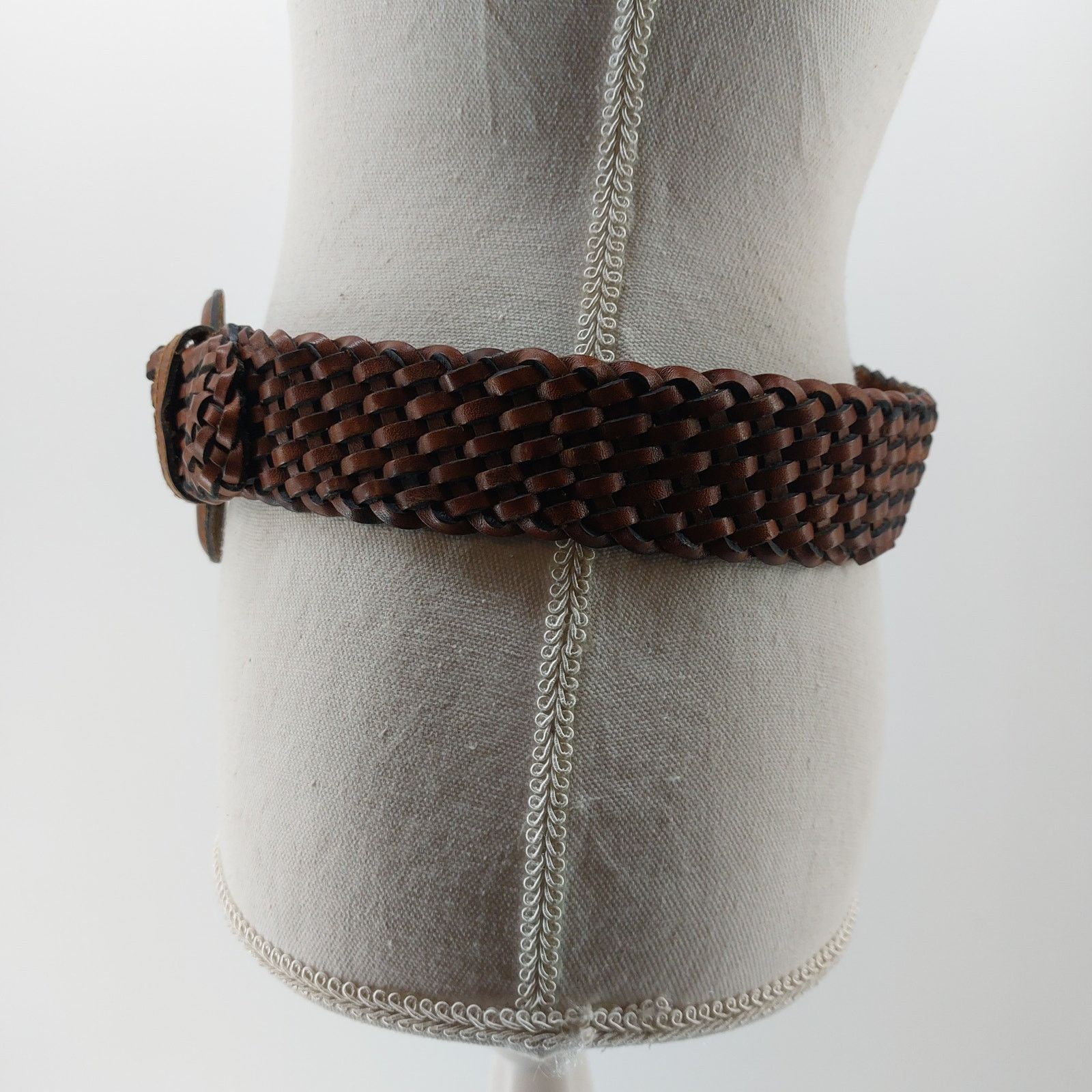 Other Women's Boho Braided Brown Leather Belt Sz S/M Size ONE SIZE - 2 Thumbnail