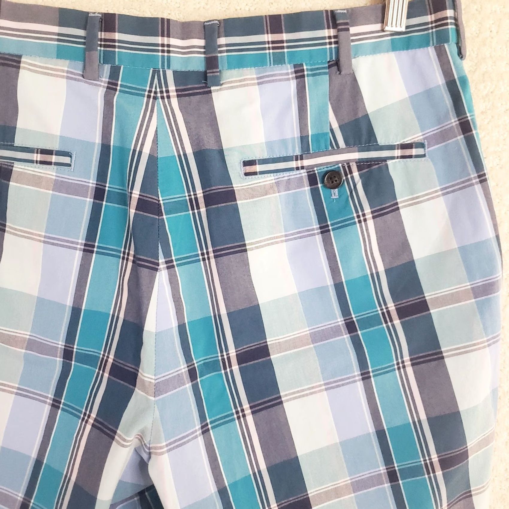 Brooks Brothers Brooks Brothers Mens 36 Blue Multicolor Plaid Golf Shorts 8” Inseam Size US 36 / EU 52 - 7 Thumbnail