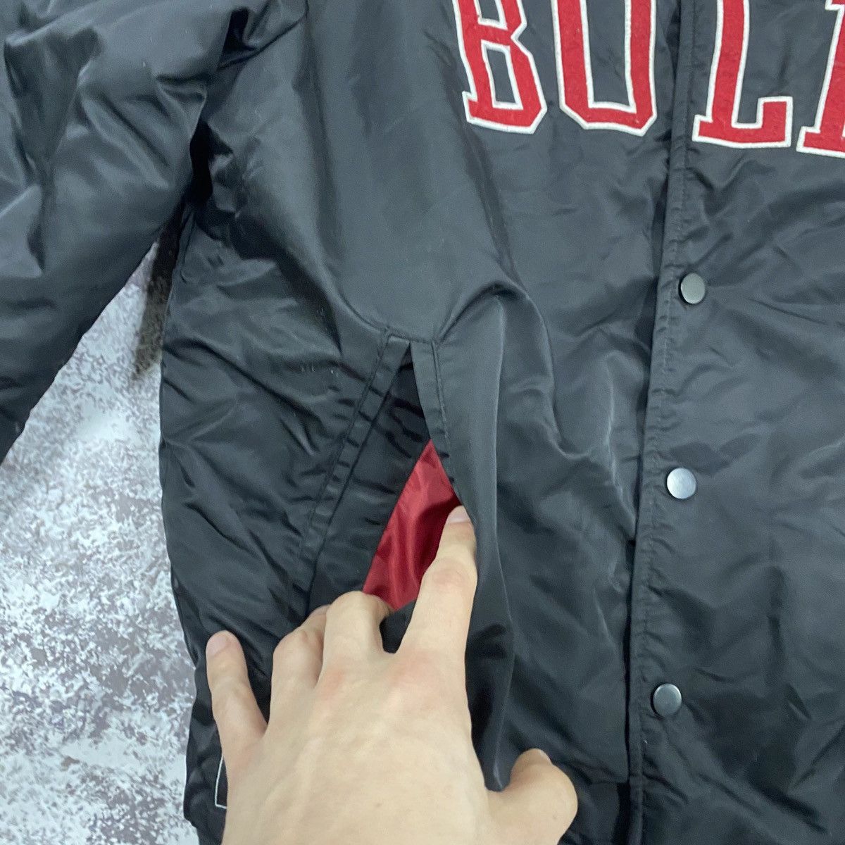 NBA Vintage Chicago Bulls NBA Bomber Big Logo Jacket Size US M / EU 48-50 / 2 - 3 Thumbnail