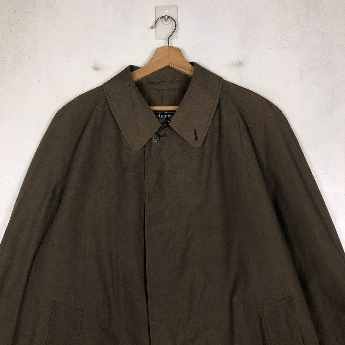 Burberry 📌VINTAGE FLY COATS LONG JACKET BURBERRY MADE IN ENGLAND Size US M / EU 48-50 / 2 - 5 Thumbnail