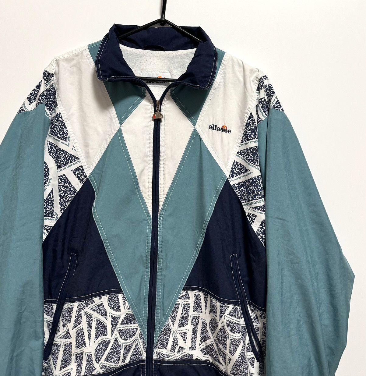 Ellesse × Vintage Vintage 2000s Ellesse Zip Up Light Jacket L Size US M / EU 48-50 / 2 - 3 Thumbnail
