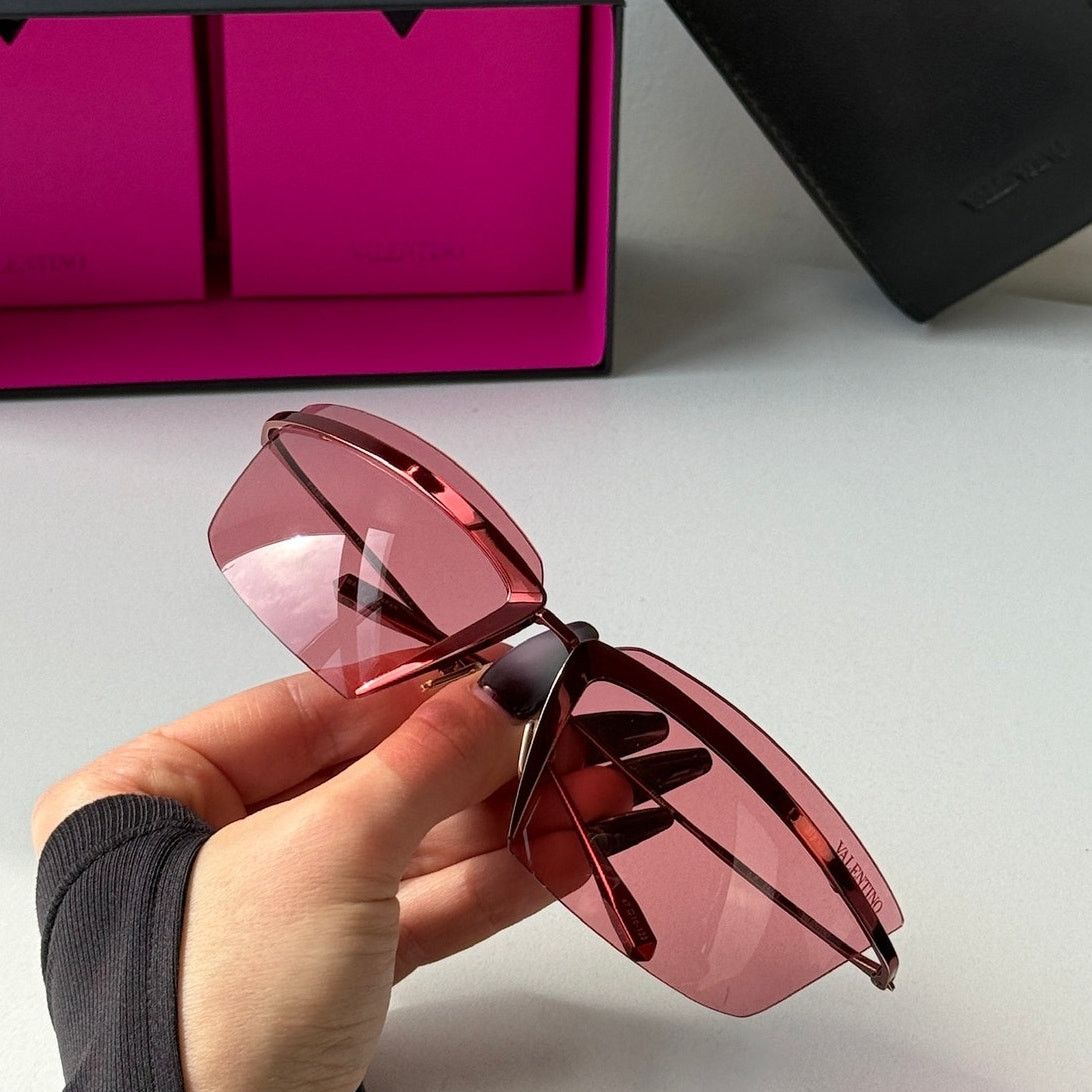 Valentino NEW Valentino V-Lure VLS130B Shield Mask Sunglasses Red Size ONE SIZE - 2 Thumbnail