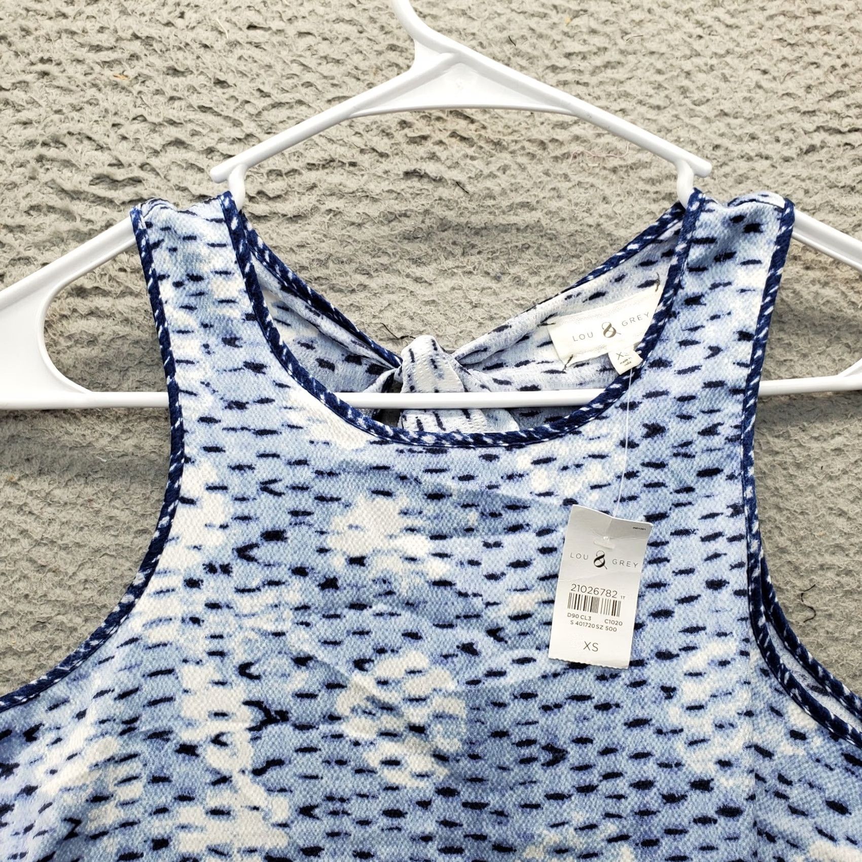 Lou & Grey Lou & Grey Tank Top Womens XS Multi Tie Dye Sleeveless Cutout Tie Back Wide Strap Shirt Adult Womens Color Multicolor Pattern Tie Dye 90s Outdoor Size XS / US 0-2 / IT 36-38 - 6 Thumbnail