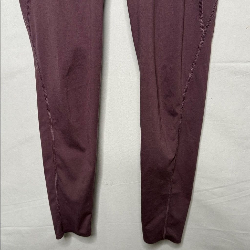 Uniqlo NWOT UNIQLO Airism ultra stretch purple leggings pockets S Size 26" / US 2 / IT 38 - 4 Thumbnail