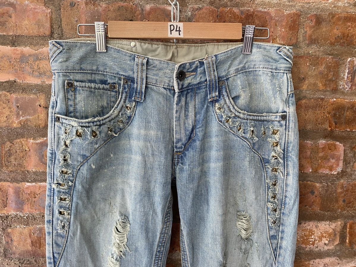 BUFFALO BOBS 2000s Stud holster distressed pants Size US 33 - 3 Thumbnail