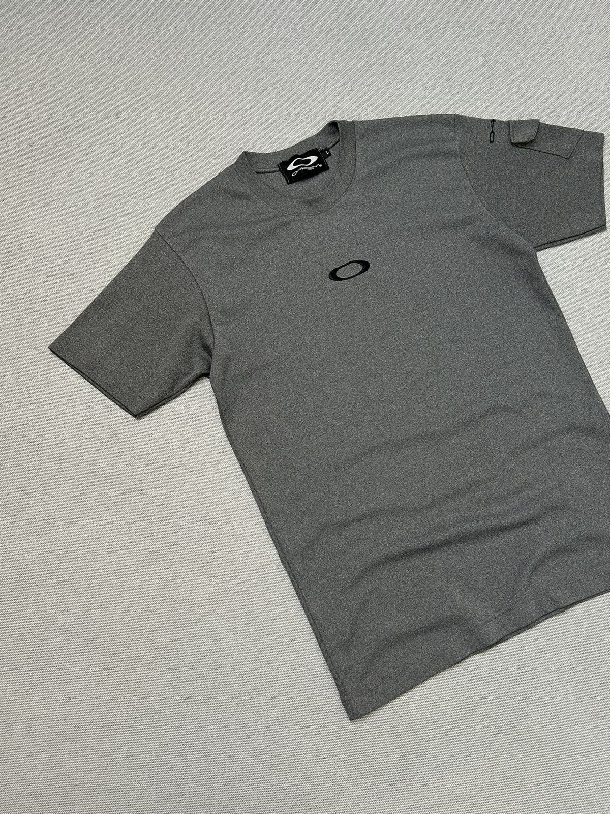 Oakley Oakley bootleg t-shirt Size US L / EU 52-54 / 3 - 2 Thumbnail