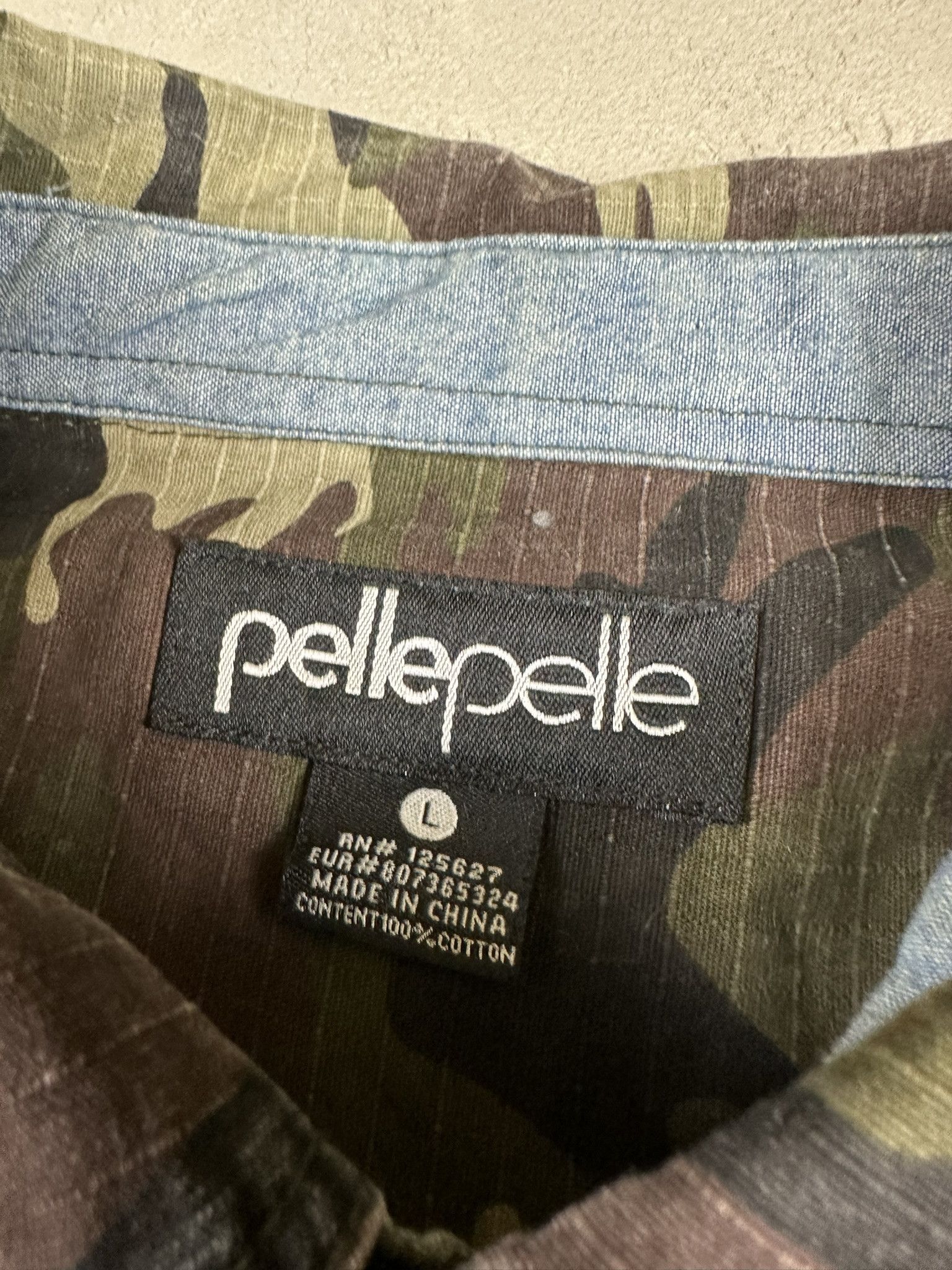 Pelle Pelle Vintage Y2k Pelle Pelle Camo Miitary Button Up Shirt Size US L / EU 52-54 / 3 - 15 Thumbnail