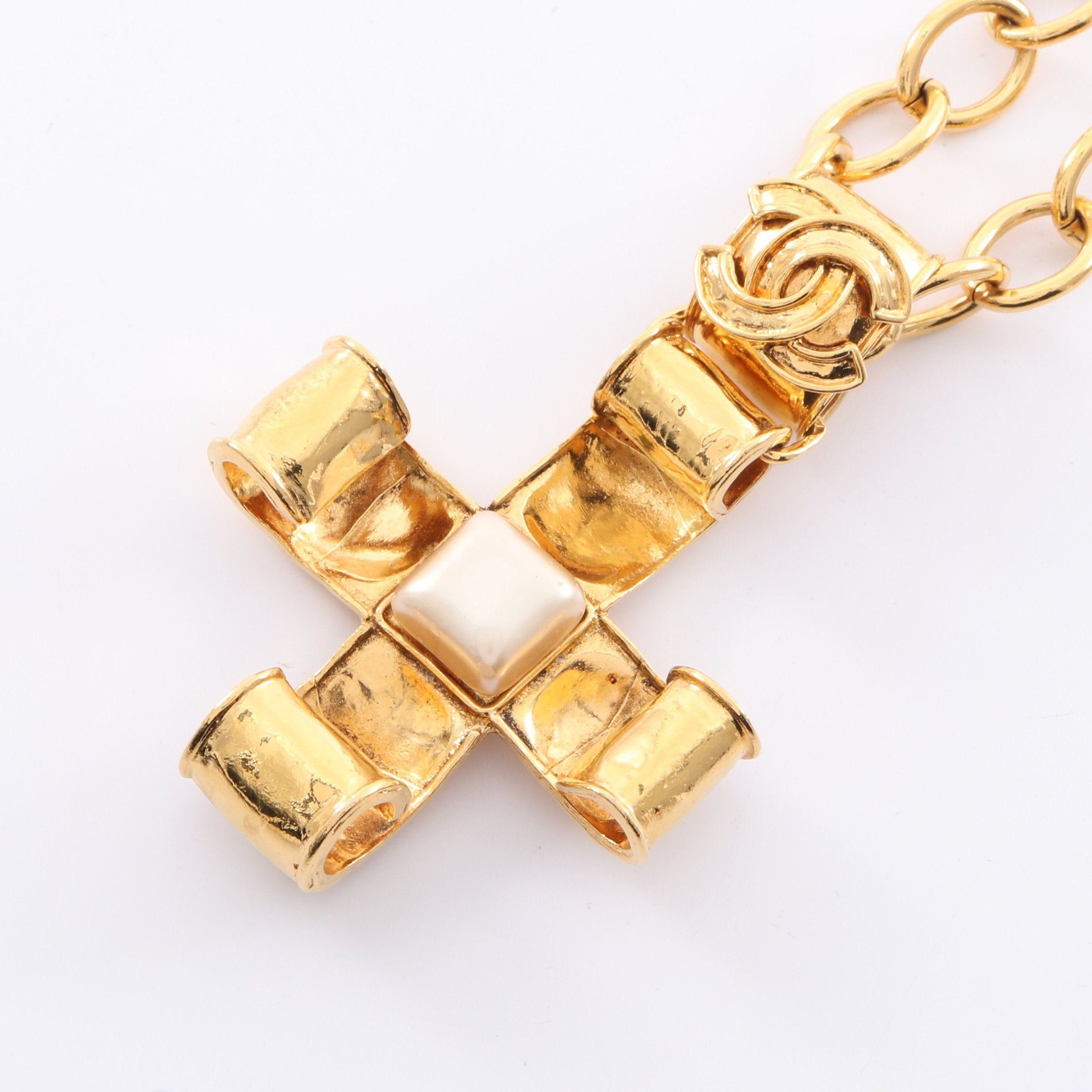 Chanel Chanel Coco Mark Necklace Gp Fake Pearl Gold Ivory 94P Size ONE SIZE - 1 Thumbnail