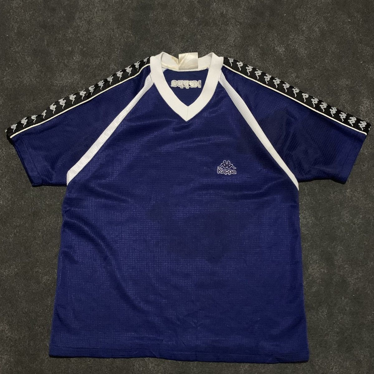 Kappa Vintage Kappa Embroidered vneck Soccer Jersey Size US XL / EU 56 / 4 - 1 Thumbnail