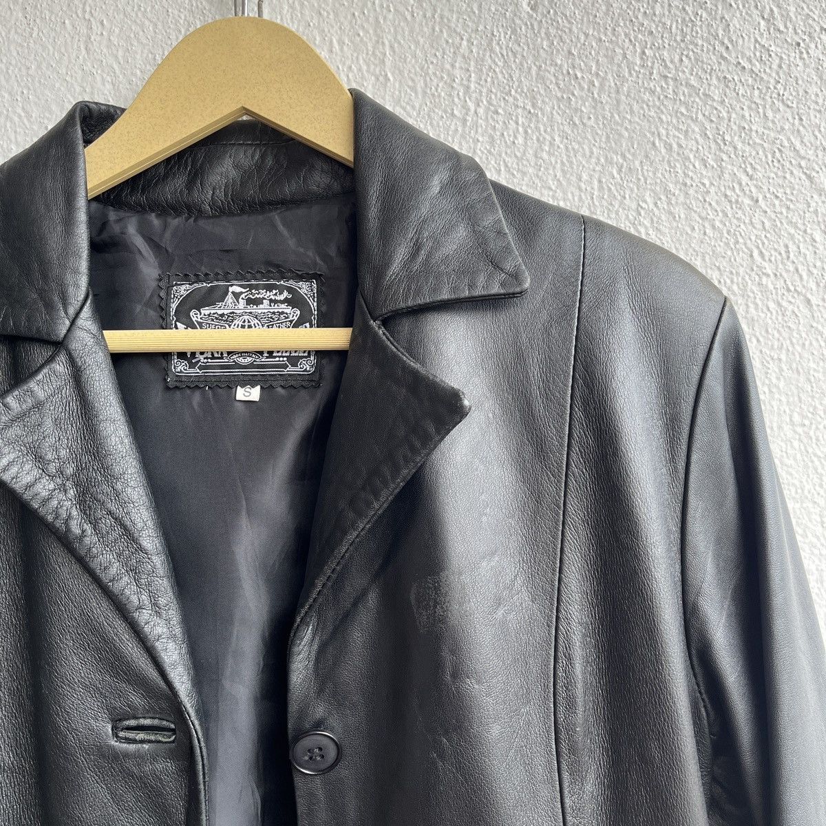 Leather × Vera Pelle Vintage Vera Pelle Long Coat Designer Leather Jacket Italy Size US S / EU 44-46 / 1 - 6 Thumbnail