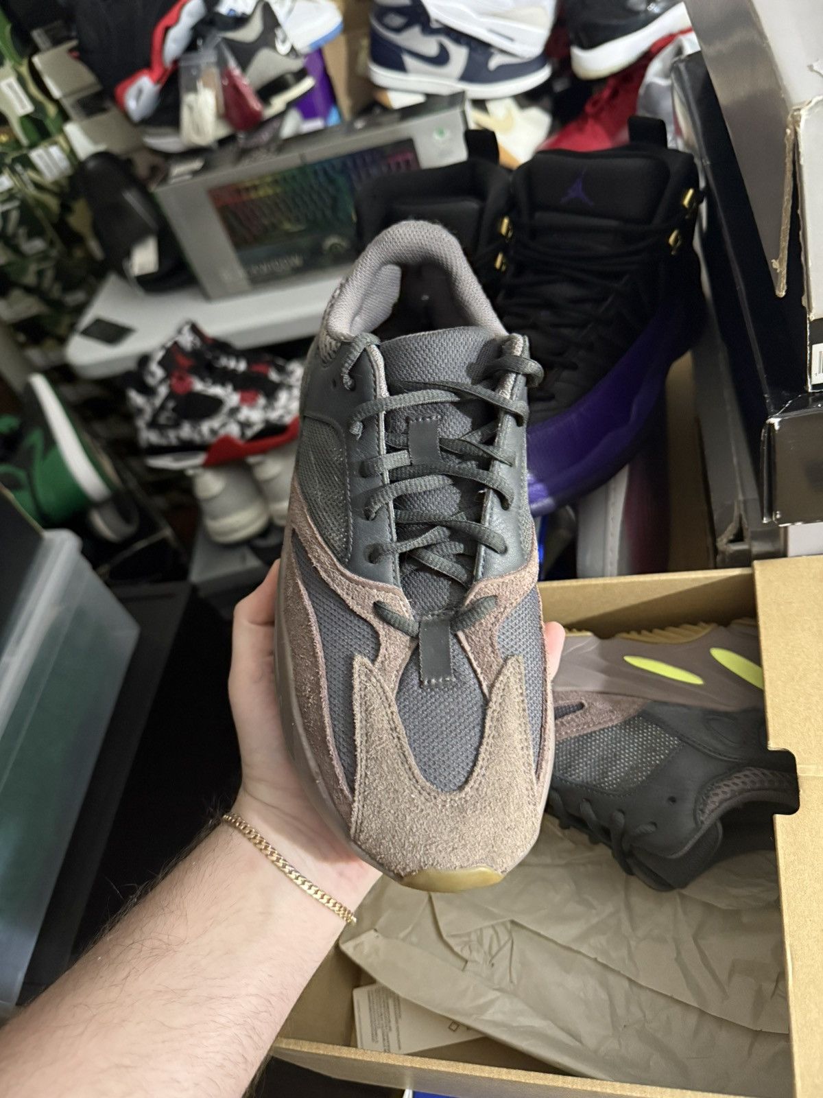 Yeezy Yeezy 700 mauve sz 9 Size US 9 / EU 42 - 2 Thumbnail
