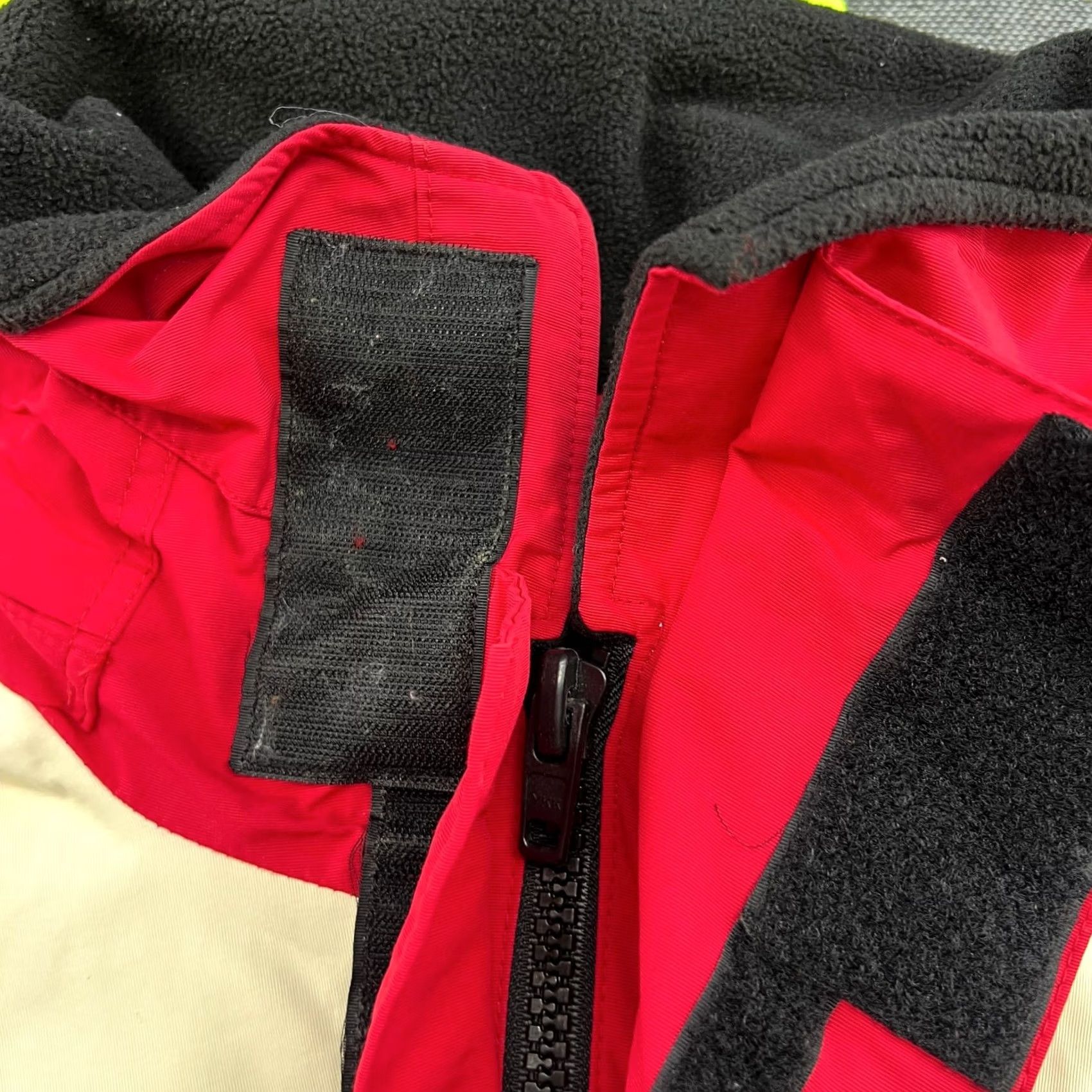 Musto MUSTO Performance Yachting Jacket Mens Small Sailing Hooded Waterproof Offshore Windbreaker Jacket Size US S / EU 44-46 / 1 - 7 Thumbnail