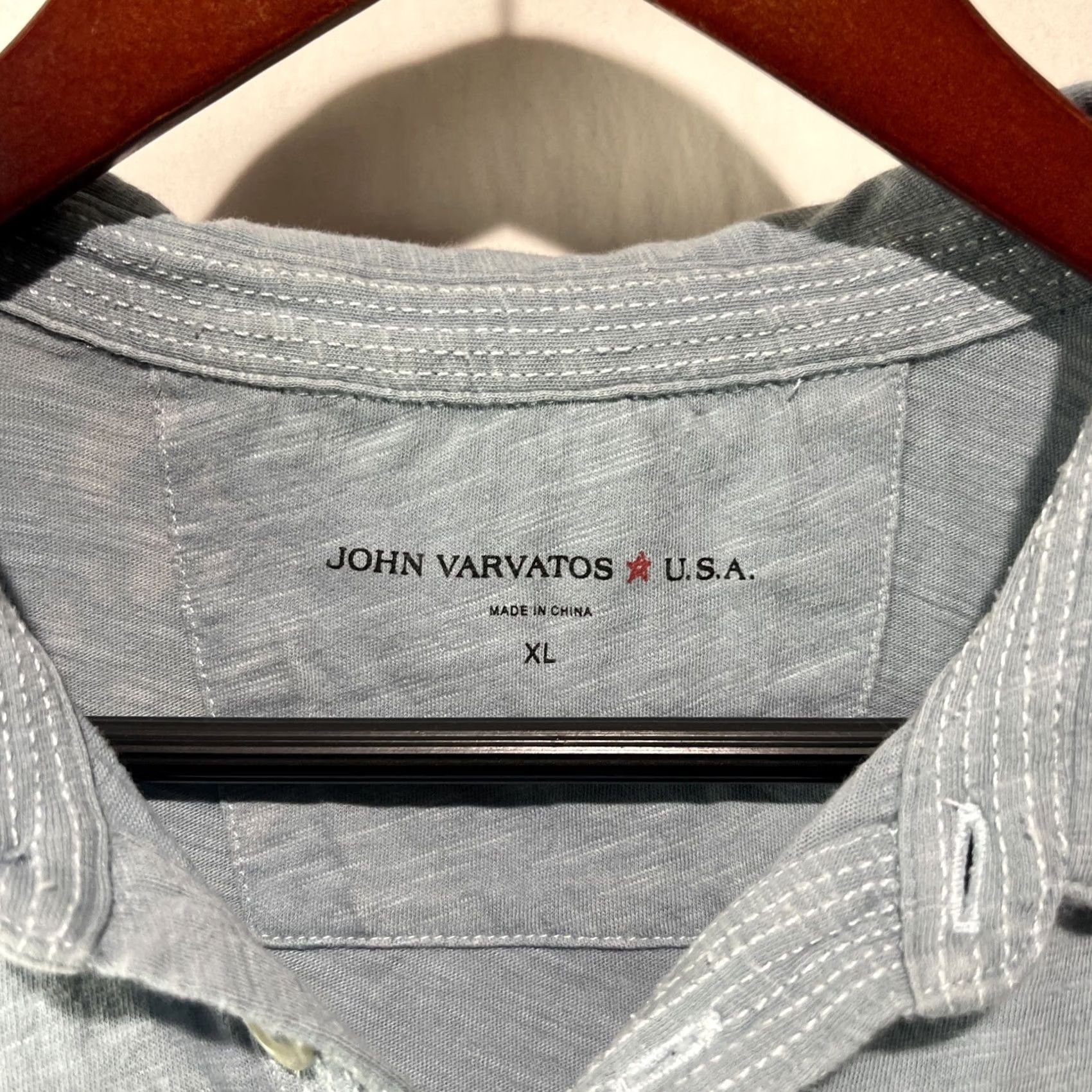 John Varvatos John Varvatos Polo Shirt XL Blue Mens Casual Preppy Button Up Polo Shirt Size US XL / EU 56 / 4 - 4 Thumbnail