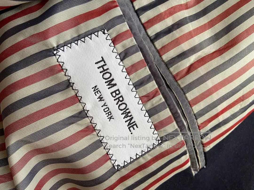 Thom Browne thom browne navy blazer with gold button. Size US S / EU 44-46 / 1 - 8 Thumbnail