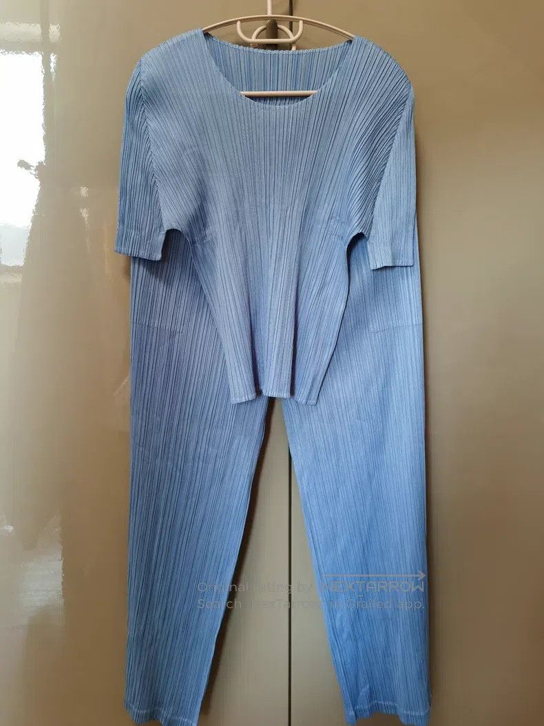 Issey Miyake Issey Miyake Blue Short Sleeve Size L / US 10 / IT 46 - 1 Thumbnail