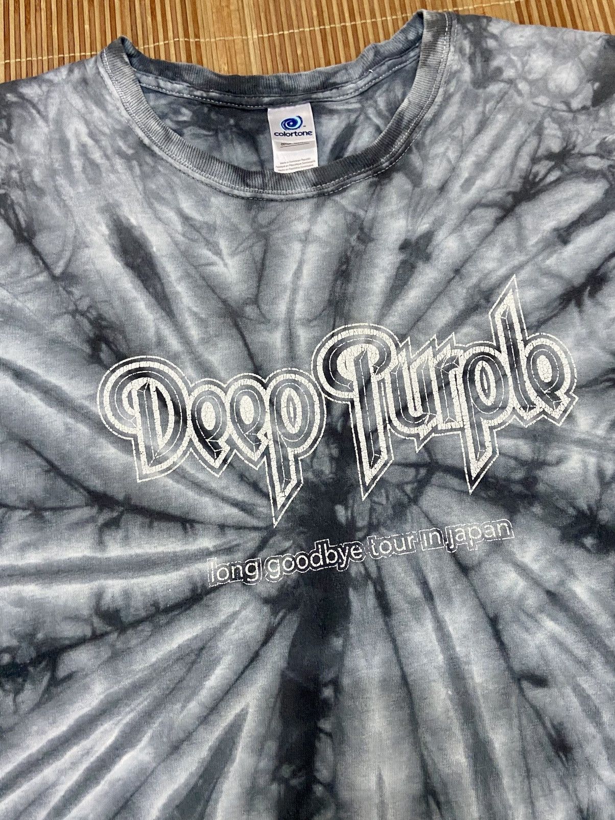 Band Tees DEEP PURPLE LONG GOODBYE TOUR IN JAPAN TYE DYE TEE Size US L / EU 52-54 / 3 - 8 Thumbnail