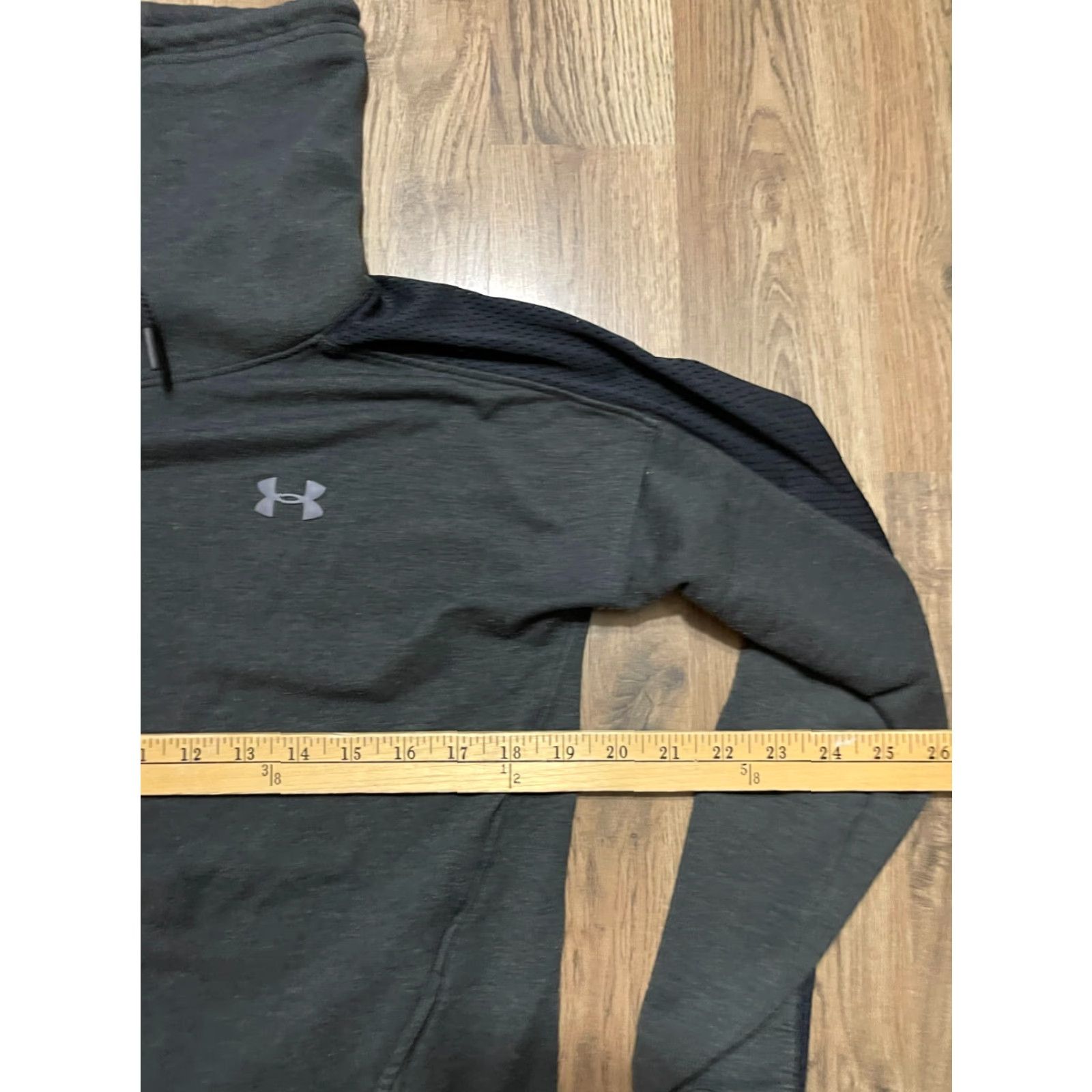 Under Armour Under armour Sweatshirt, Women's Size Small, Black, Long Sleeve, Turtleneck, Pullover, Casual Ladies S Black Modern Spring Fall, Womens Size S / US 4 / IT 40 - 5 Thumbnail