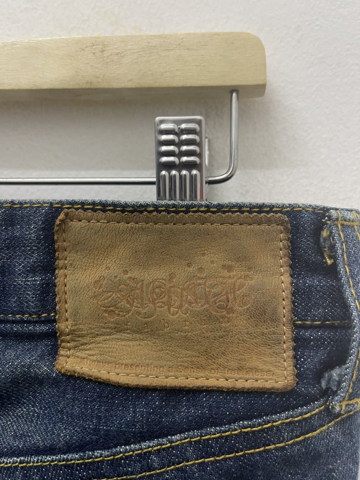 Sasquatchfabrix Rare Vintage SASQUATCHfabrix Leather Crop Trim Made In Japan Size US 33 - 18 Thumbnail