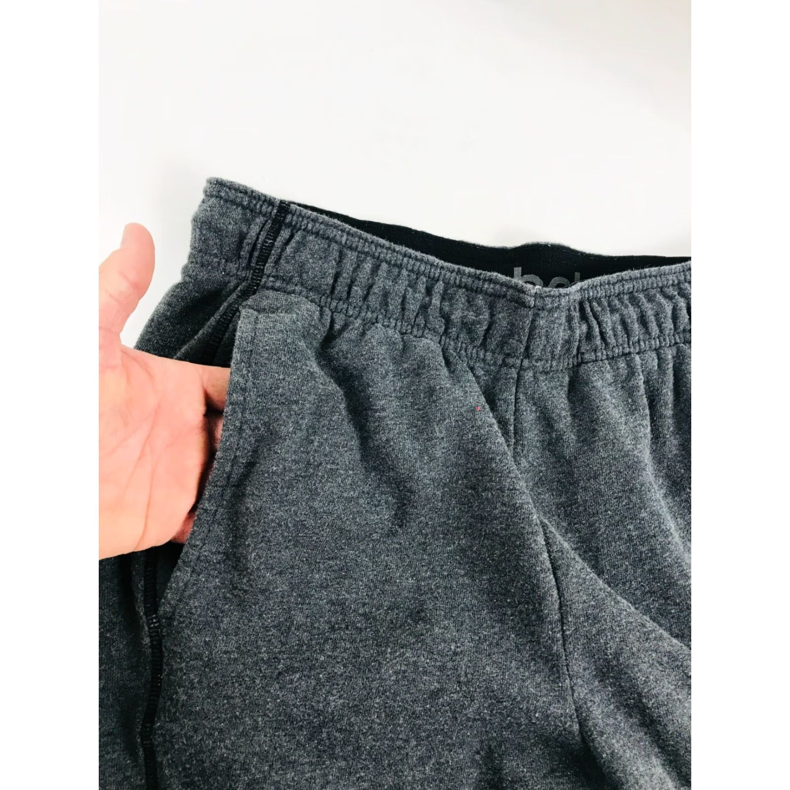 Reebok Reebok Pants, Men's Size Small, Gray, Activewear, Sweatpants, Regular, Inseam 27 in, Flat Front, Pocket, Casual, Travel, Men, Size S Size US 29 - 5 Thumbnail