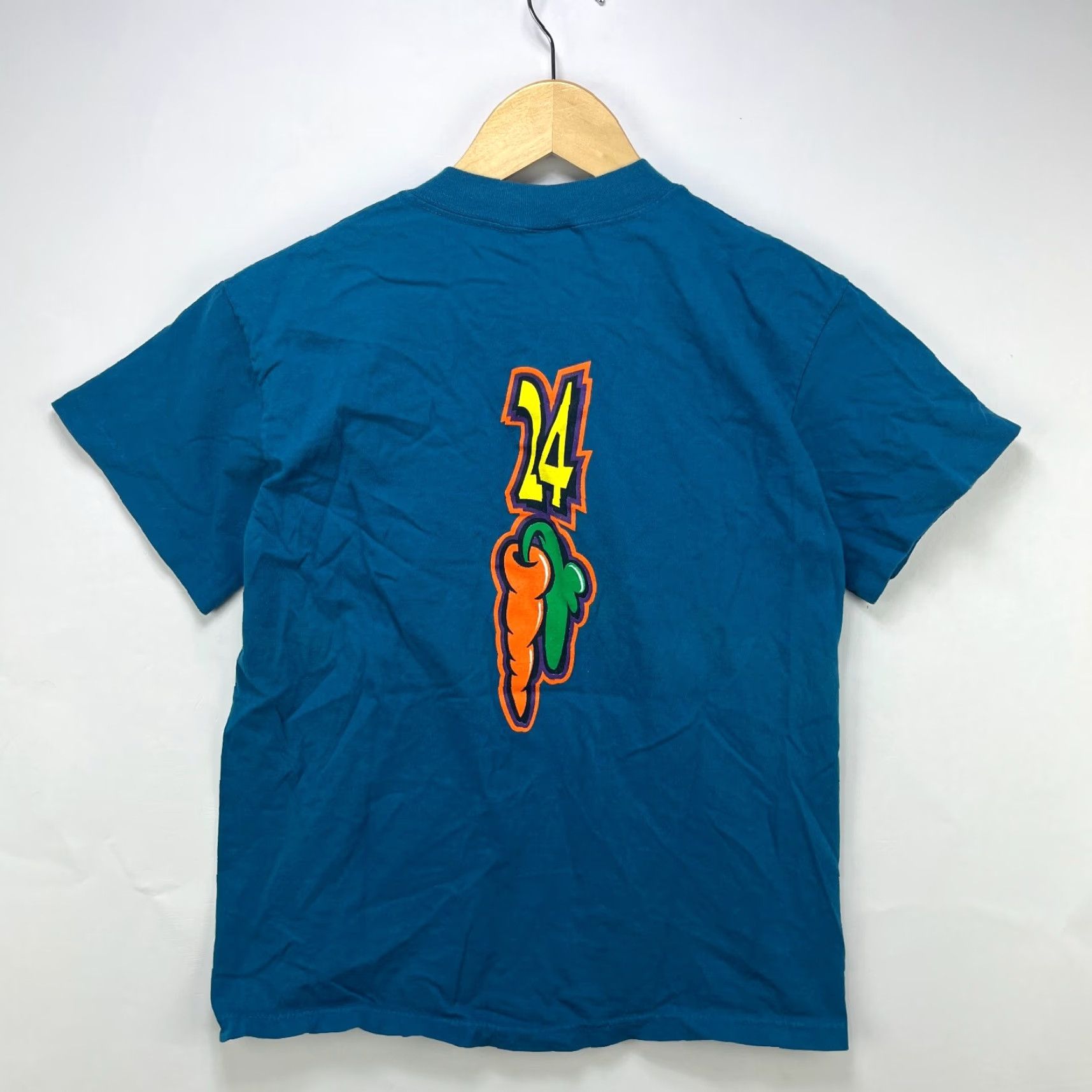 Vintage VINTAGE 90s Looney Tunes Bugs Bunny 24 Carrot T Shirt Small - Men - T-Shirt - Short Sleeve - Blue - Size S - 90s - Bugs Bunny - Vintage - Shirt - Mens Size US S / EU 44-46 / 1 - 6 Thumbnail
