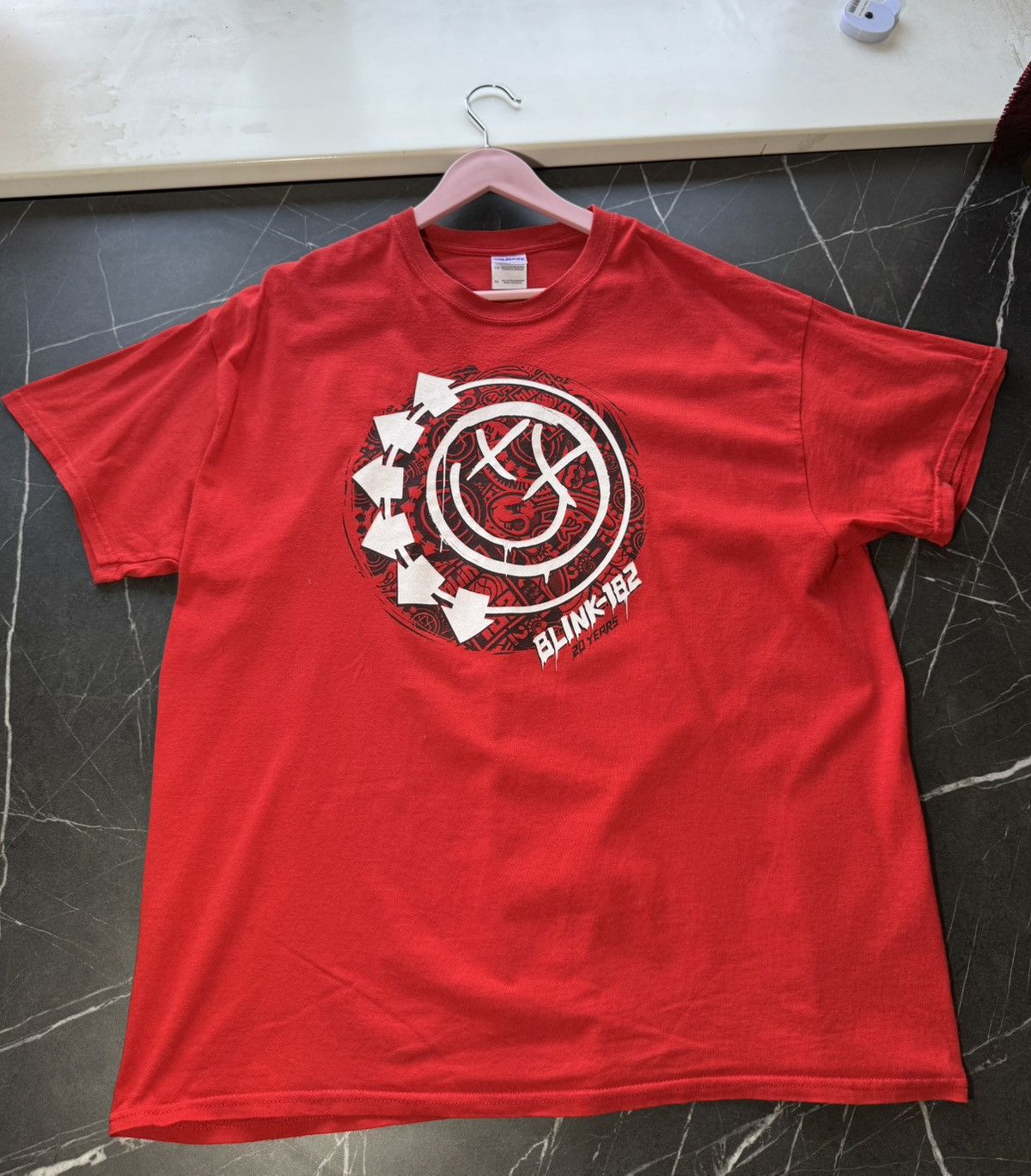 Band Tees Vintage 2006 Blink 182 Punk Band T Shirt Size US XL / EU 56 / 4 - 1 Thumbnail