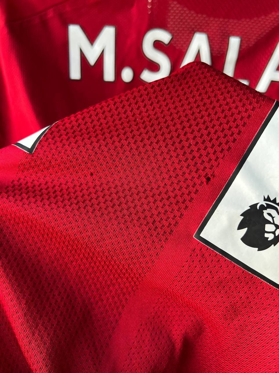 New Balance 2019/20 LIVERPOOL FC #11 M.SALAH HOME SOCCER JERSEY SHIRT L Size US L / EU 52-54 / 3 - 16 Thumbnail