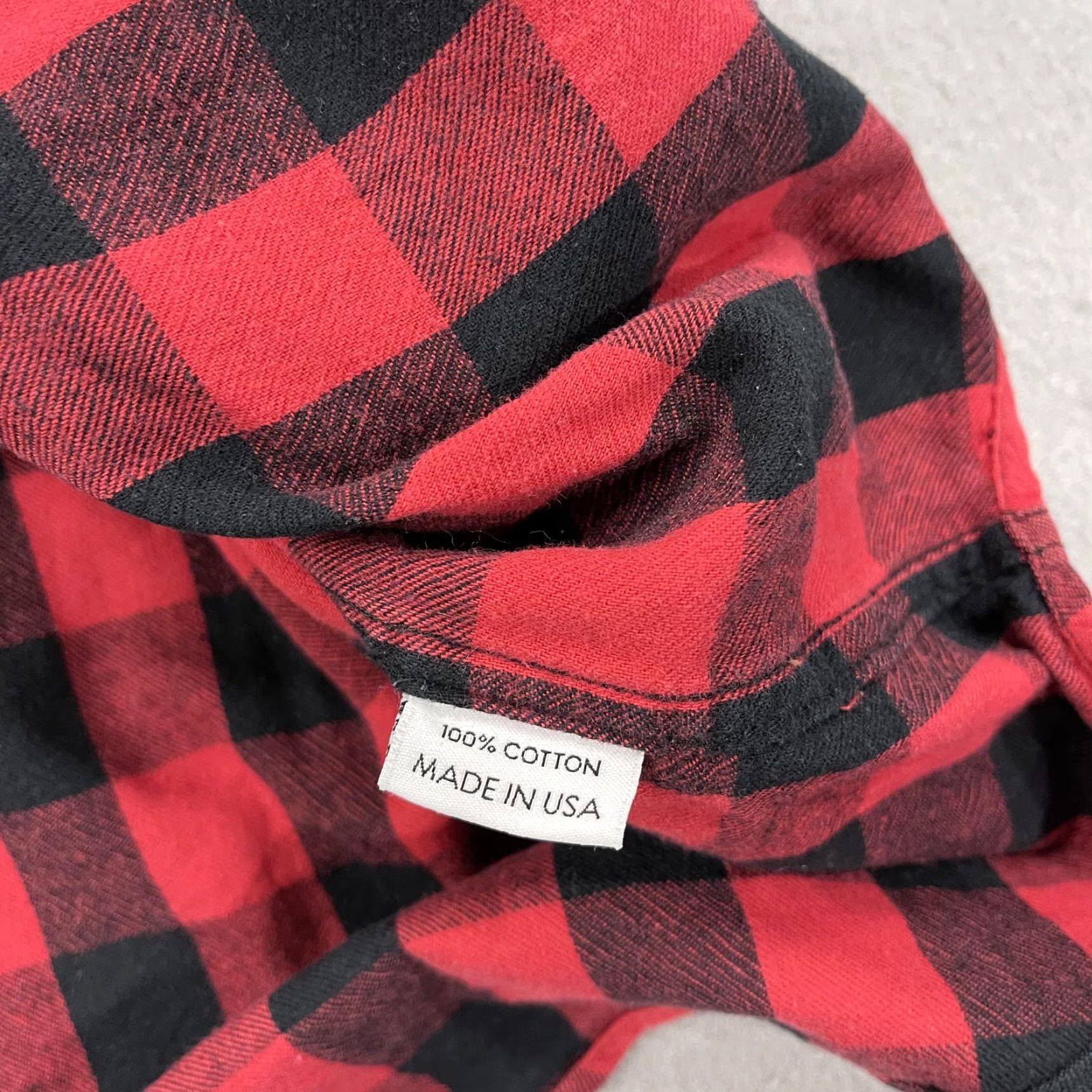 Gustin Gustin Shirt Mens M Red Buffalo Plaid Flannel Button-Down Made USA Casual Size US M / EU 48-50 / 2 - 5 Thumbnail