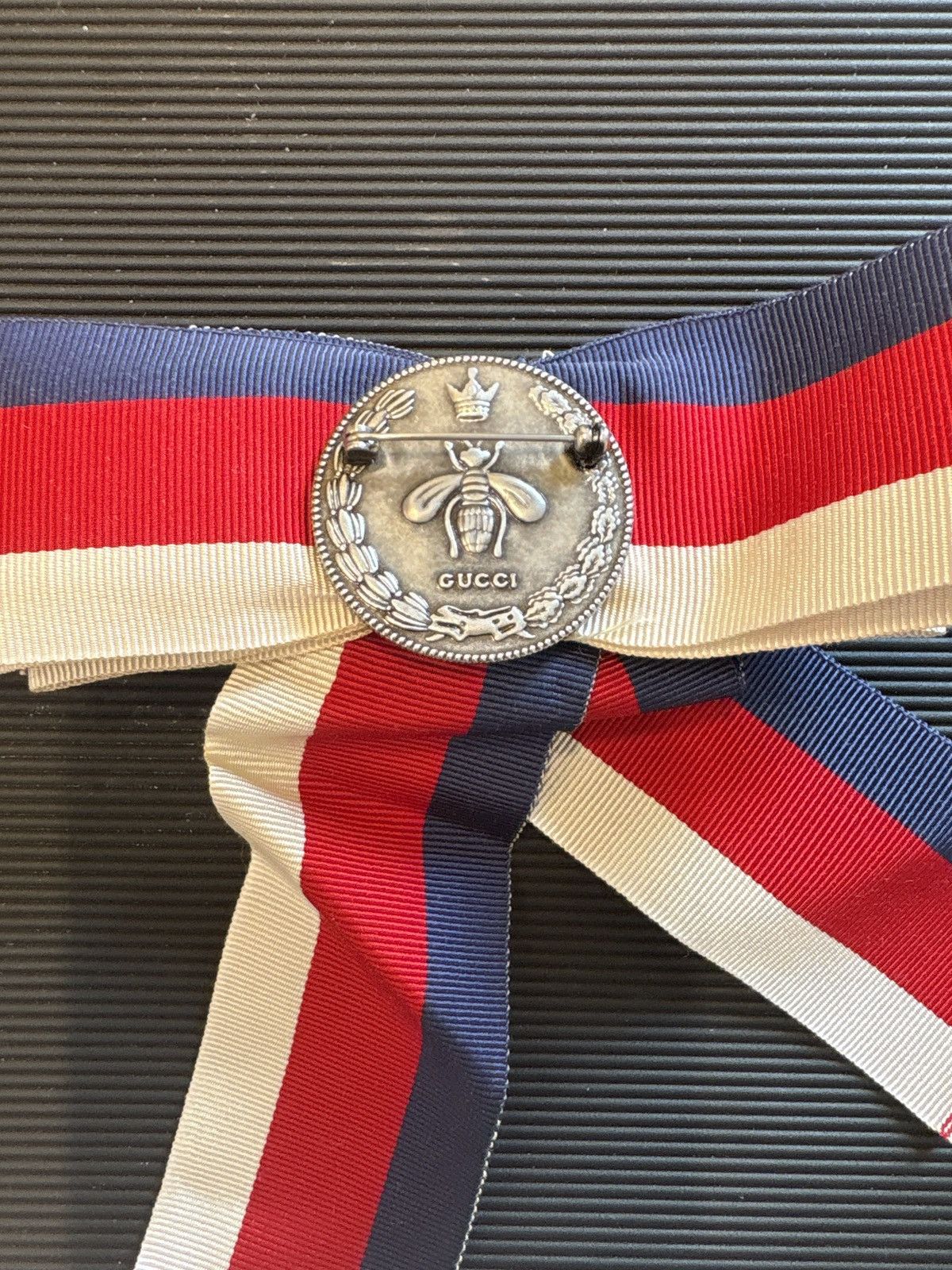 Gucci Gucci brooch - red, white and blue Size ONE SIZE - 4 Thumbnail
