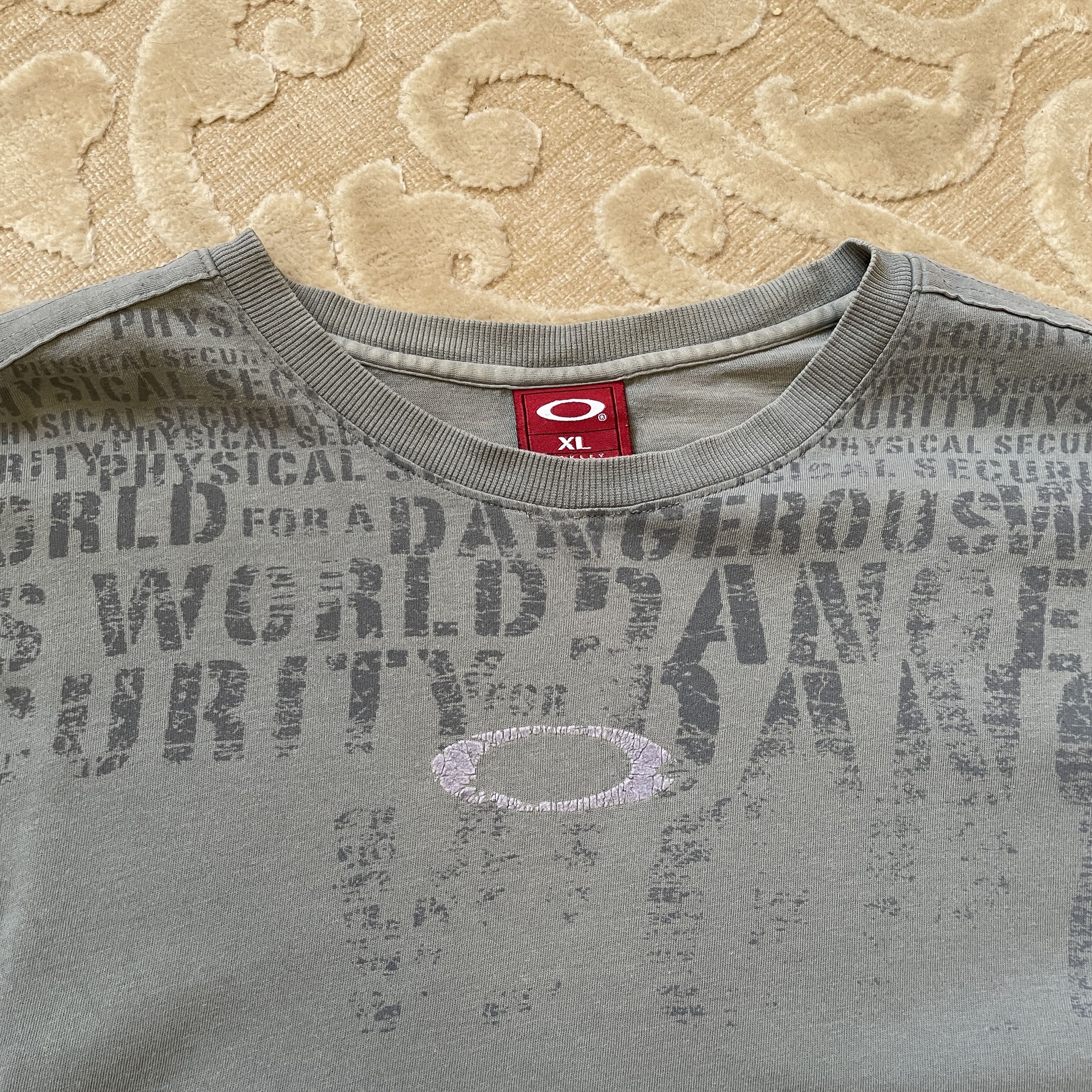 Oakley ☠️ OAKLEY Vintage Center Logo T Shirt Software XL Size US XL / EU 56 / 4 - 3 Thumbnail