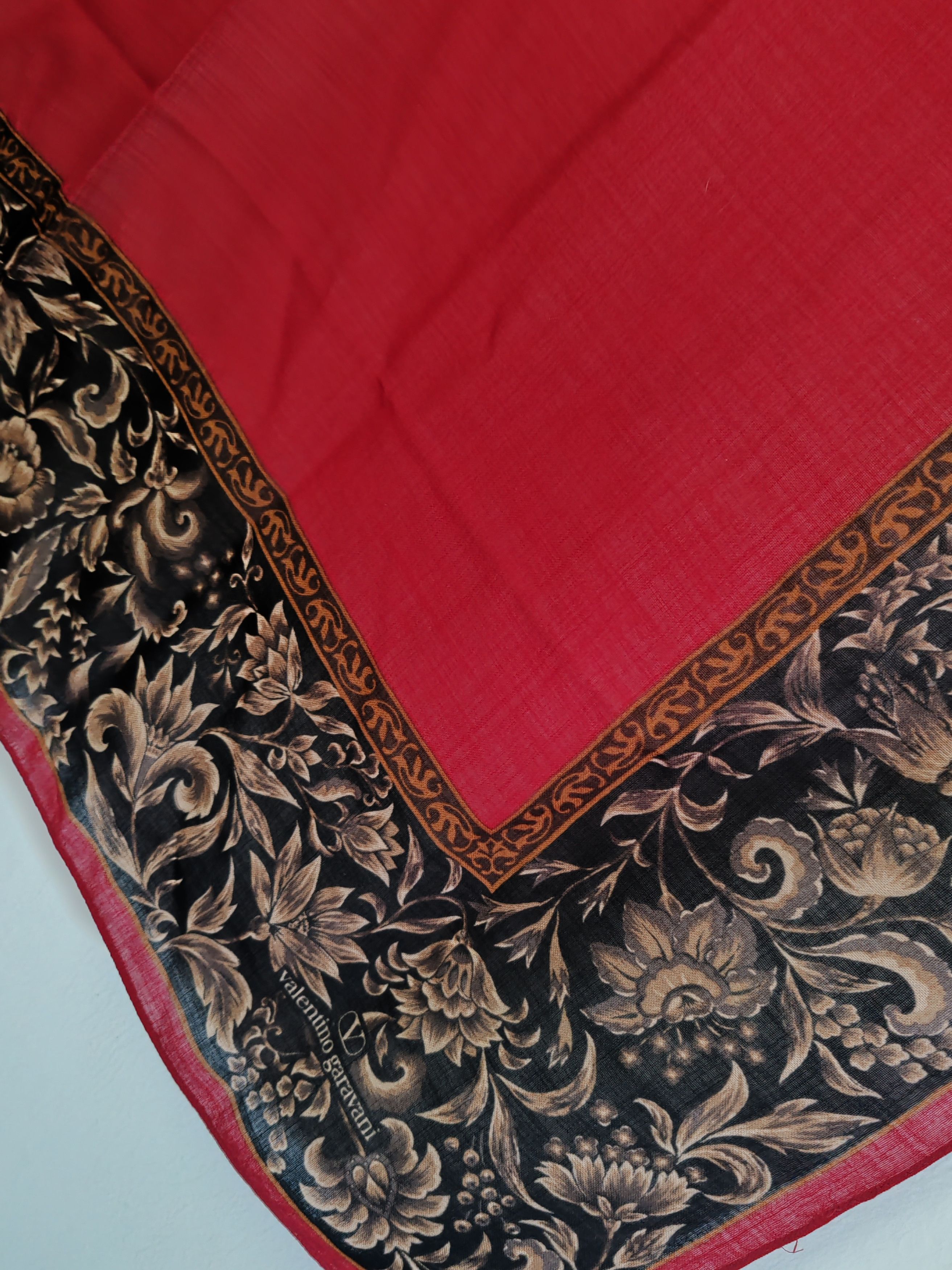 Valentino Vintage Wool Scarf Valentino Garavani Floral Filigree 38" Size ONE SIZE - 4 Thumbnail