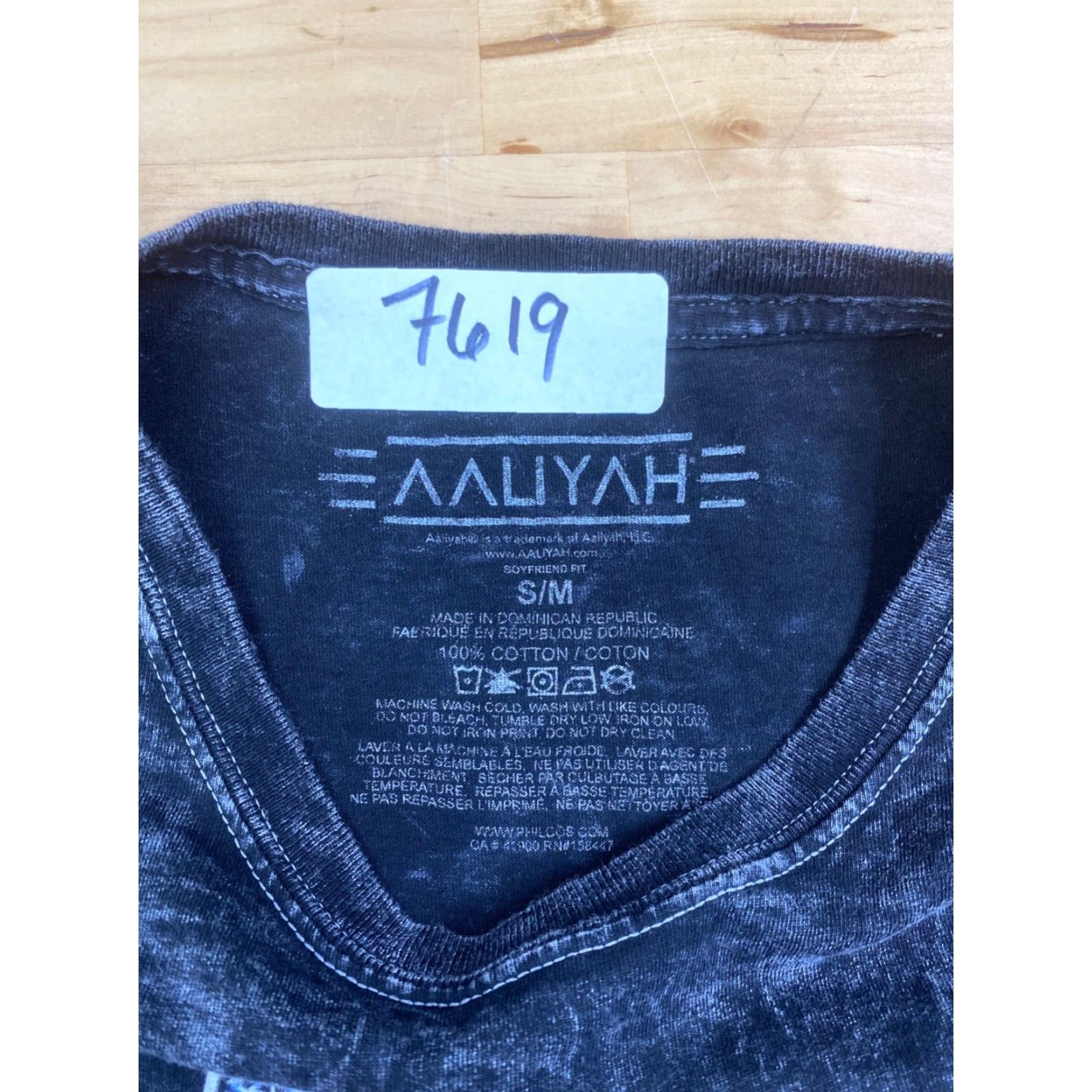 Vintage Aaliyah Princess T Shirt Unisex Adults S Black Vintage Style Size US S / EU 44-46 / 1 - 3 Thumbnail