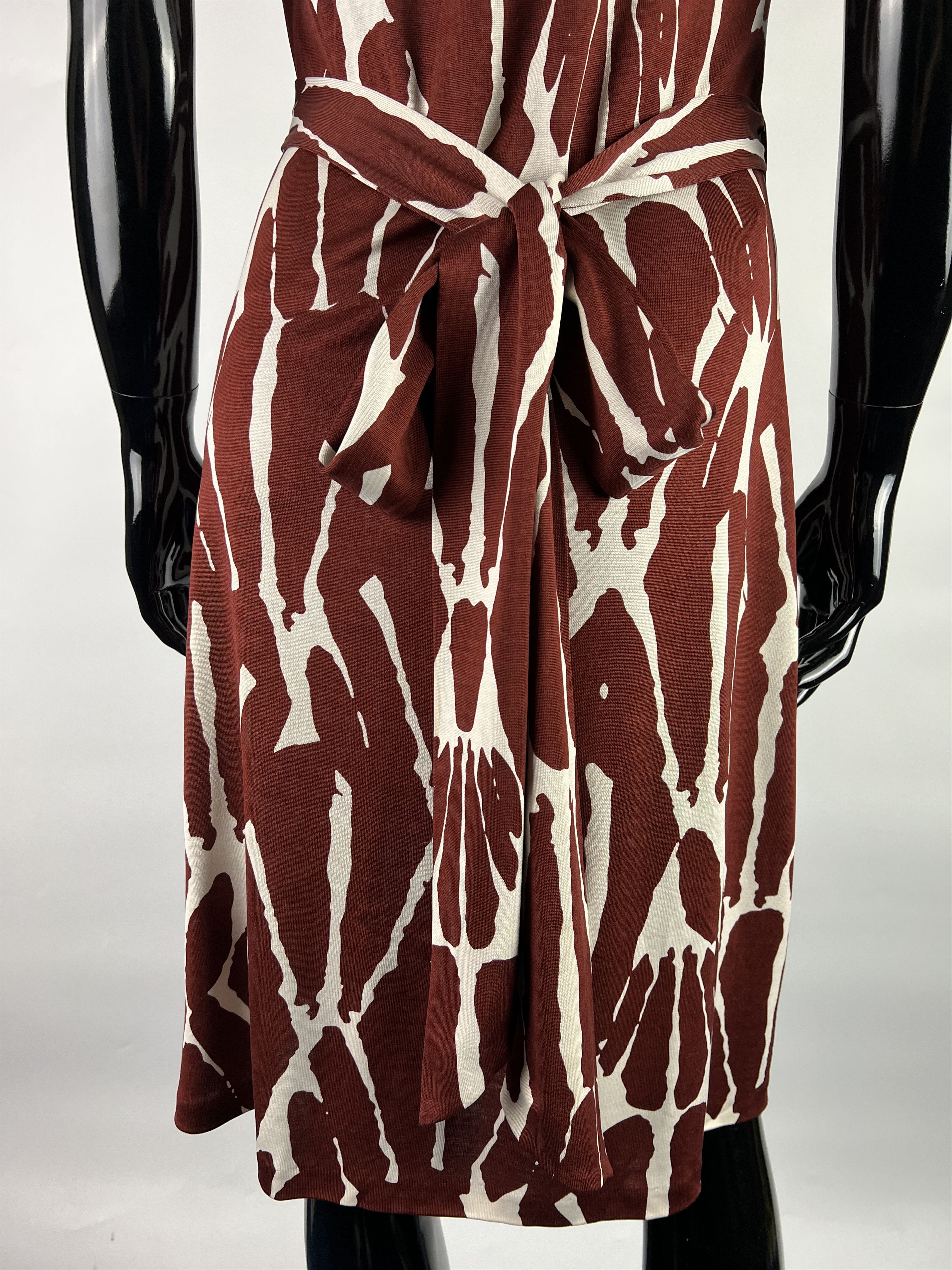 Diane von Furstenberg × Vintage Diane Von Furstenberg 100% Silk Sleeveless Wrap Dress US 8 Size M / US 6-8 / IT 42-44 - 3 Thumbnail