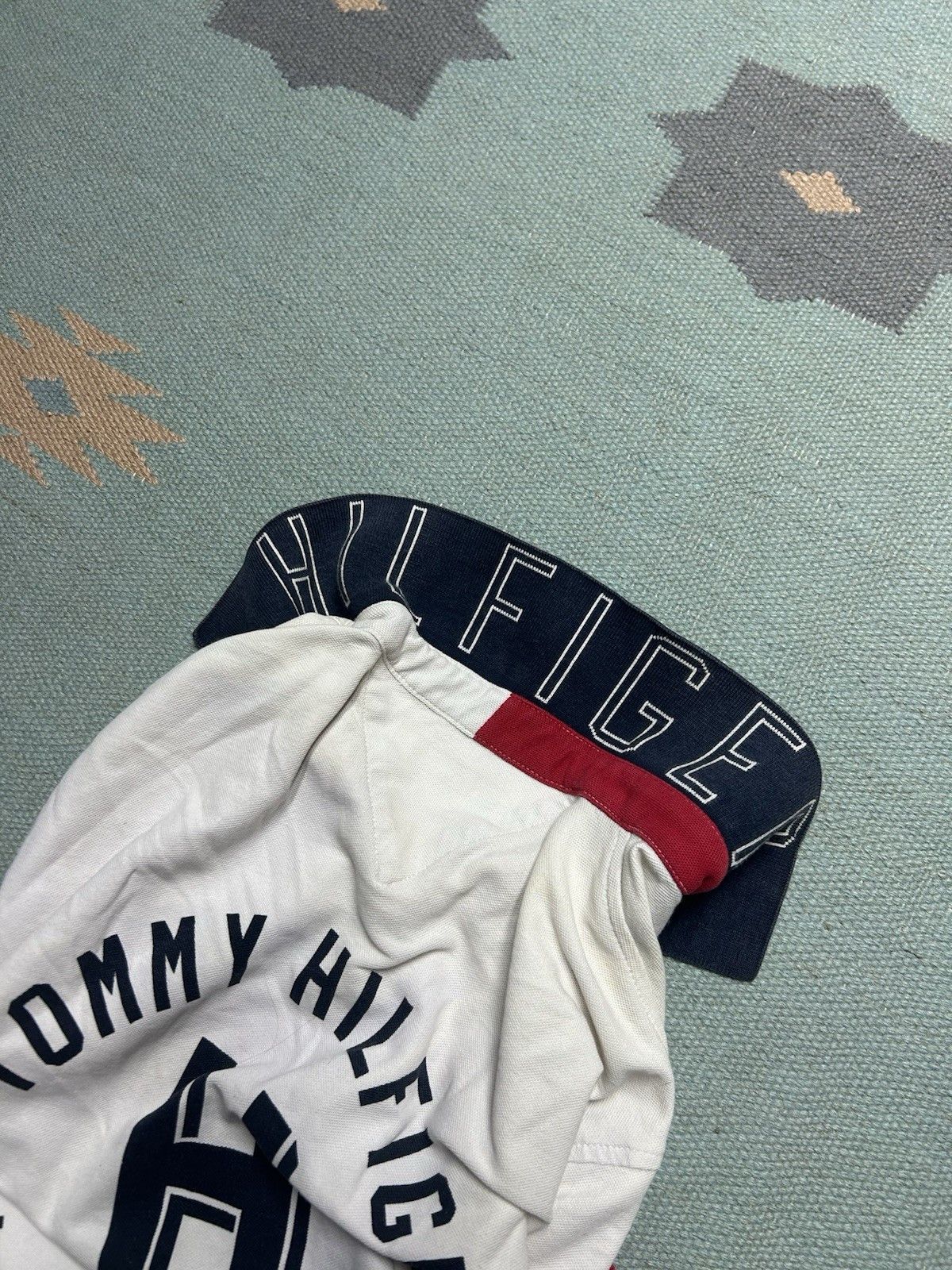 Vintage Tommy Hilfiger polo shirt flag spell out logo streetwear med Size US M / EU 48-50 / 2 - 11 Thumbnail