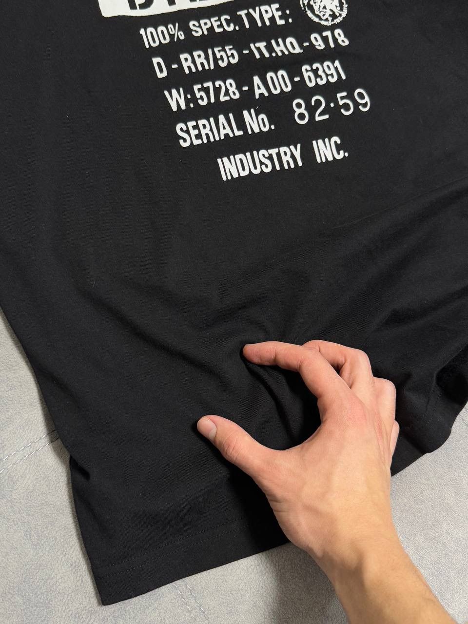 Diesel Vintage Diesel Industry Y2K Big Logo Black T-Shirt Size M Size US M / EU 48-50 / 2 - 5 Thumbnail