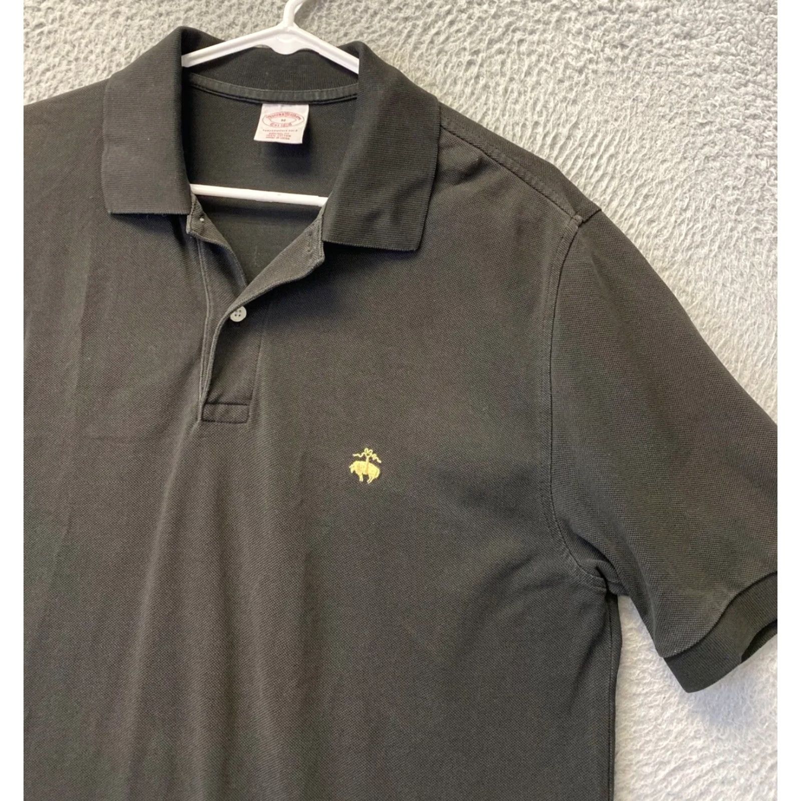 Brooks Brothers VINTAGE Brooks Brothers Polo Shirt Men Adult Medium Black Short Sleeve Casual Preppy Size US M / EU 48-50 / 2 - 2 Thumbnail