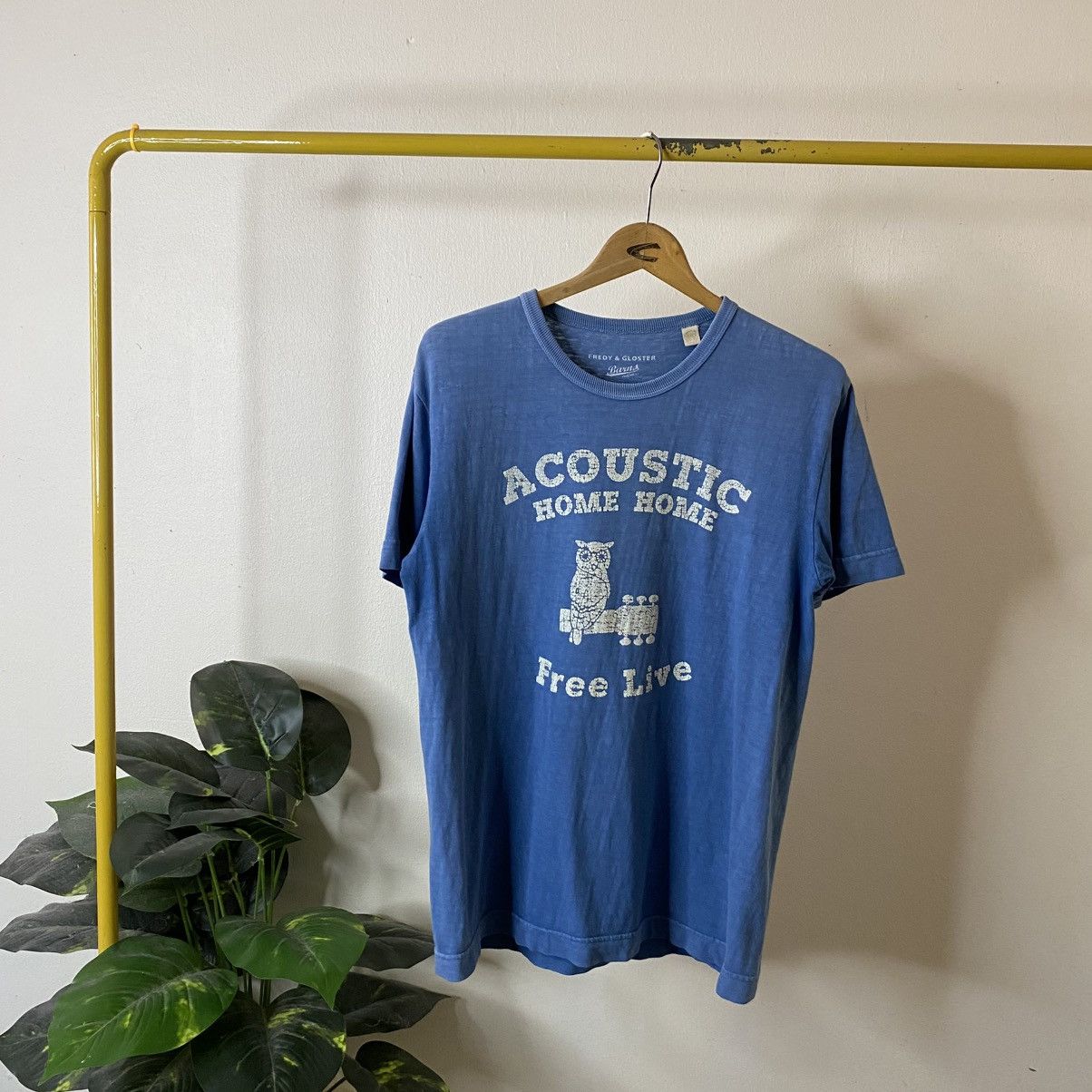BARNS OUTFITTERS Fredy & Gloster Acoustic Home Home Tshirt Made in Japan Size US M / EU 48-50 / 2 - 1 Thumbnail