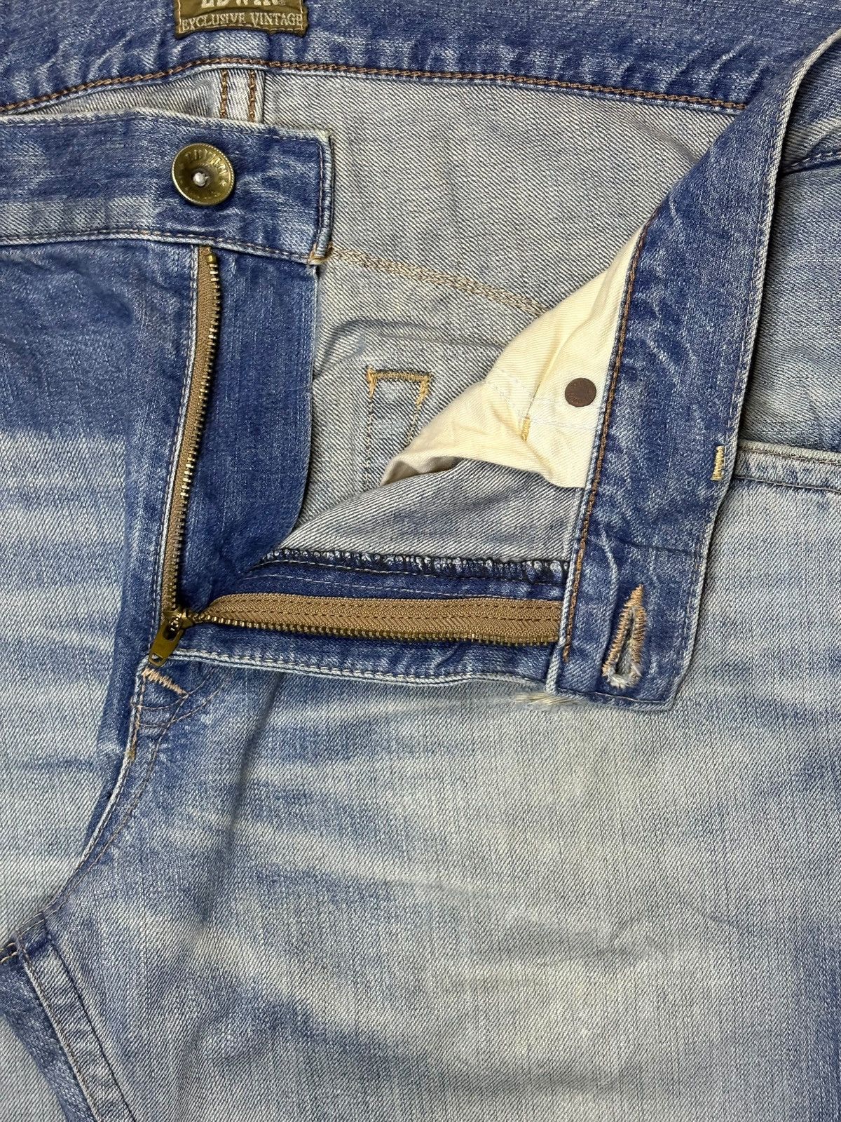 Edwin Exclusive Vintage Edwin XV Faded Wash Distress Loose Jeans Size US 36 / EU 52 - 9 Thumbnail