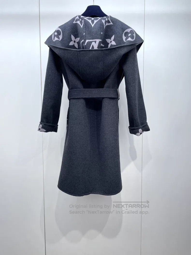 Louis Vuitton Louis Vuitton Old Flower Bathrobe coat Size 4XL / US 24-26 - 2 Thumbnail