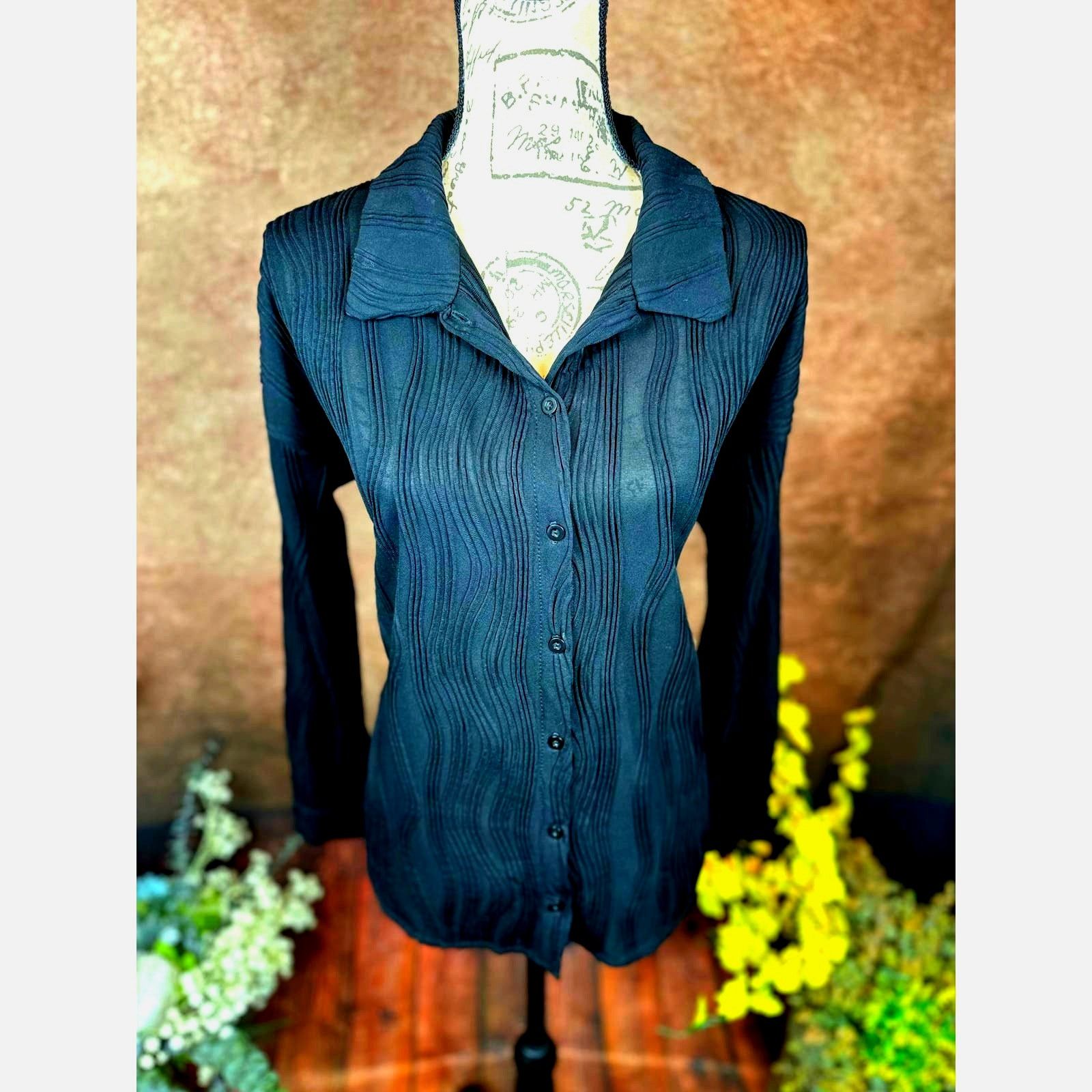 Other Kaileigh Crinkle Crease Collared Shirt Black size M Size M / US 6-8 / IT 42-44 - 4 Thumbnail