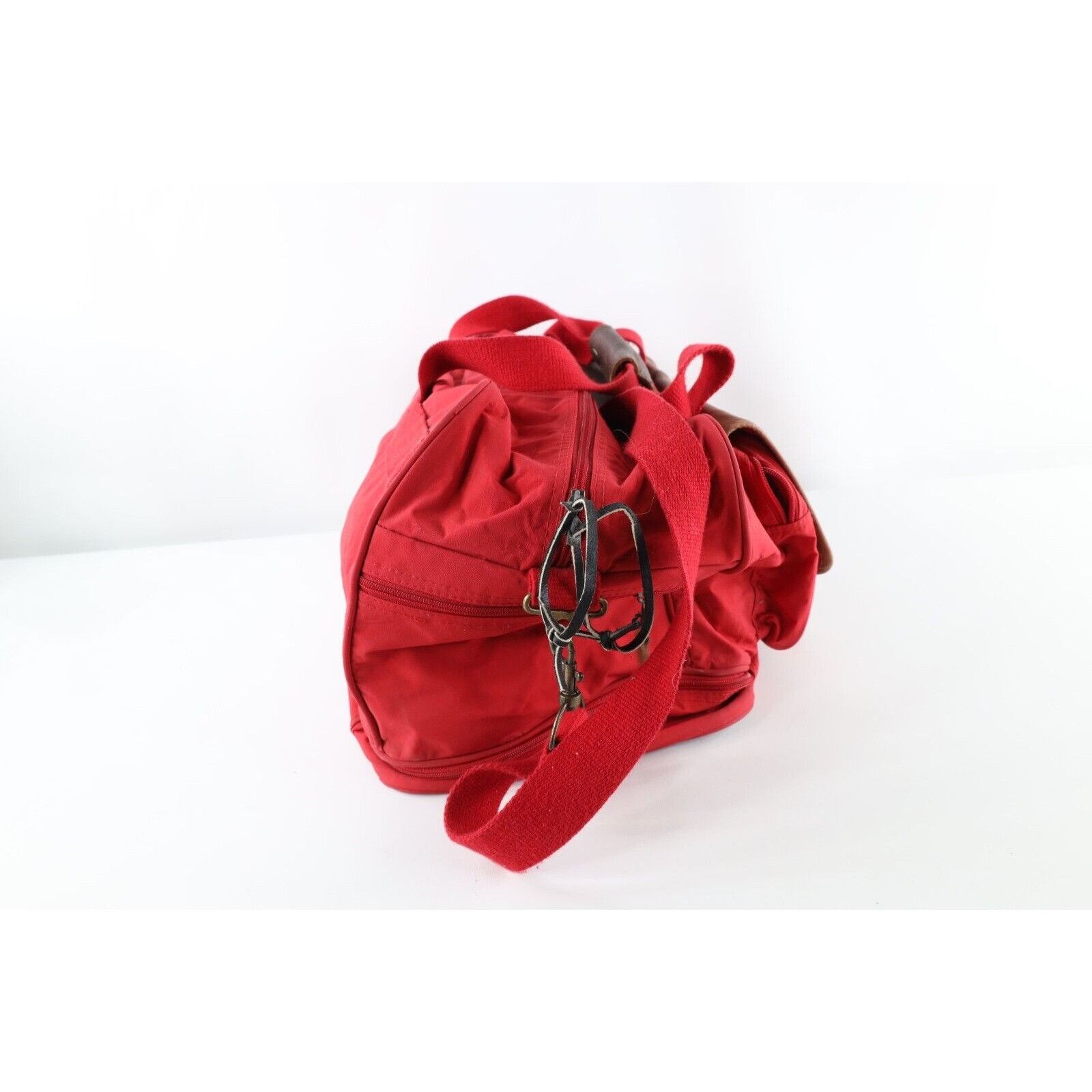 Marlboro × Vintage Vintage 90s Distressed Spell Out Marlboro Duffel Bag Size ONE SIZE - 5 Thumbnail