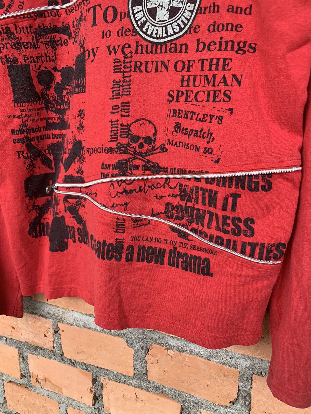 Beauty Beast 2000s Collins poem punk bondage zipper longsleeve shirt Size US M / EU 48-50 / 2 - 3 Thumbnail