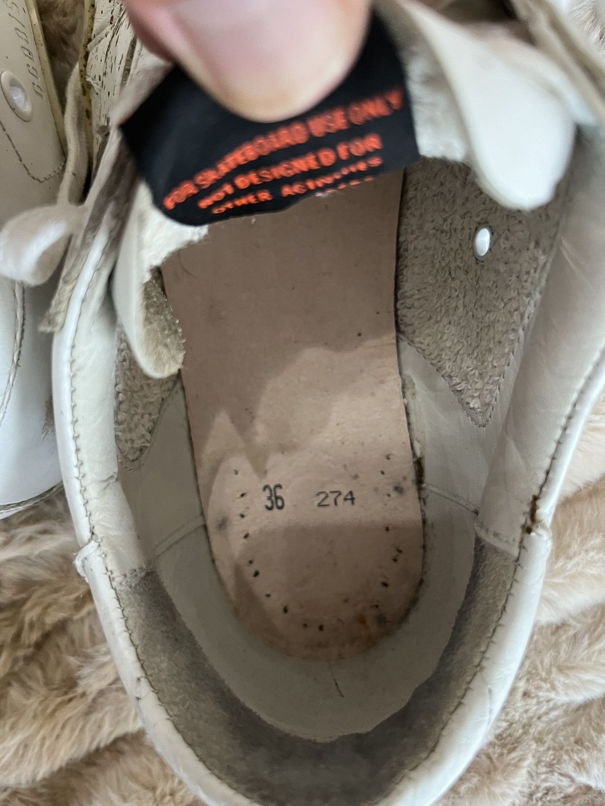 Golden Goose Golden Goose White and Gold Paint Splatter Size US 6 / IT 36 - 8 Thumbnail