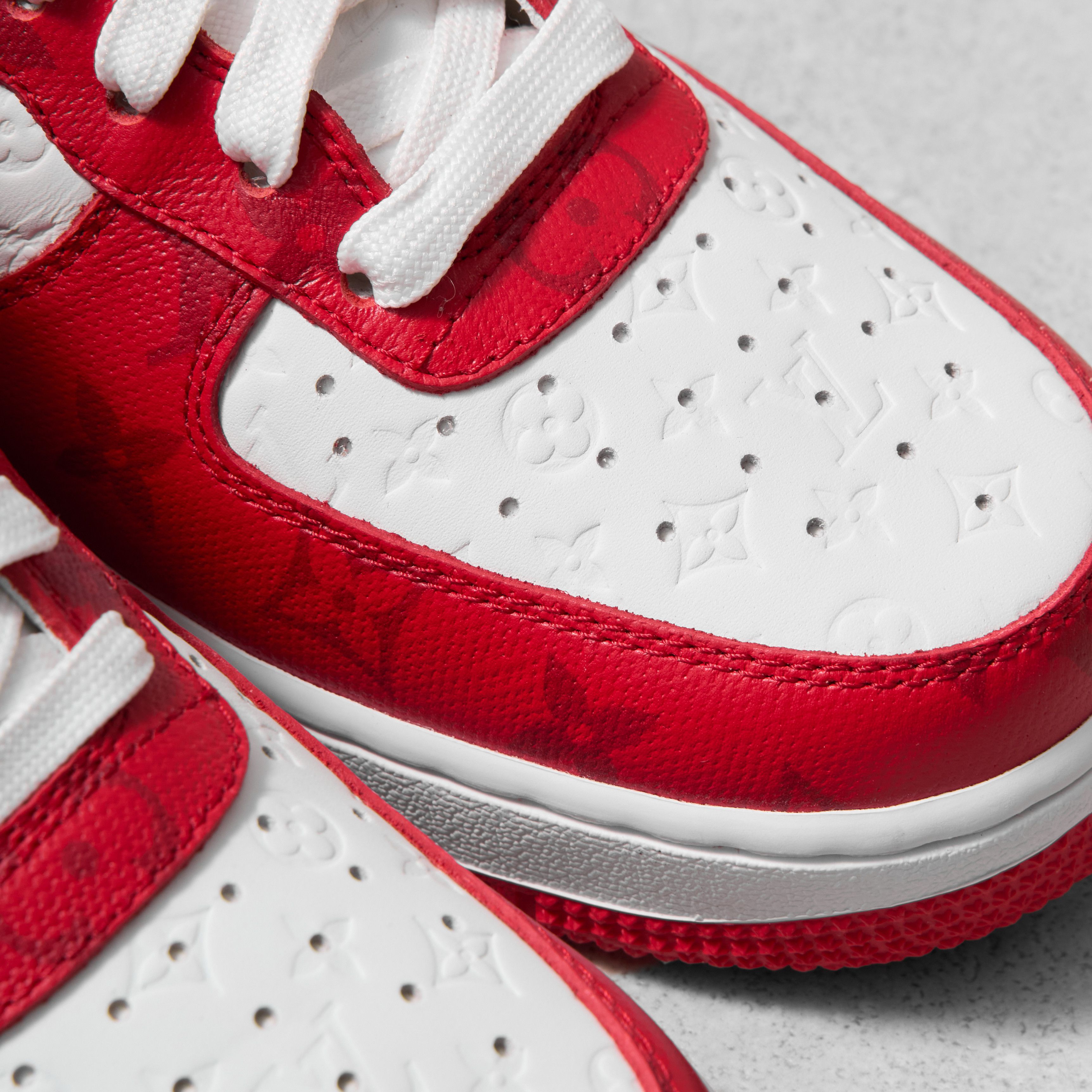 Louis Vuitton LOUIS VUITTON X NIKE AIR FORCE 1 Size US 6.5 / EU 39-40 - 5 Thumbnail