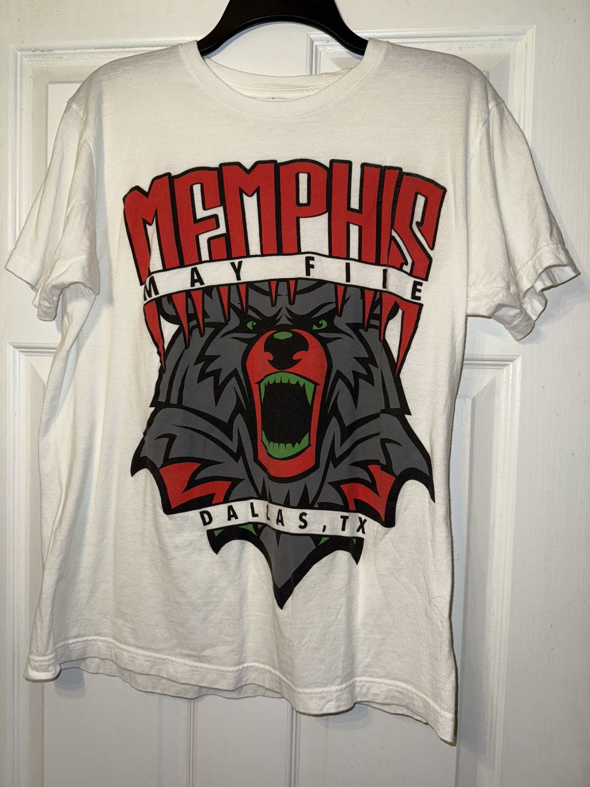 Other Memphis May Fire Shirt Men Size Medium Short Sleeve Used. Size US M / EU 48-50 / 2 - 25 Thumbnail