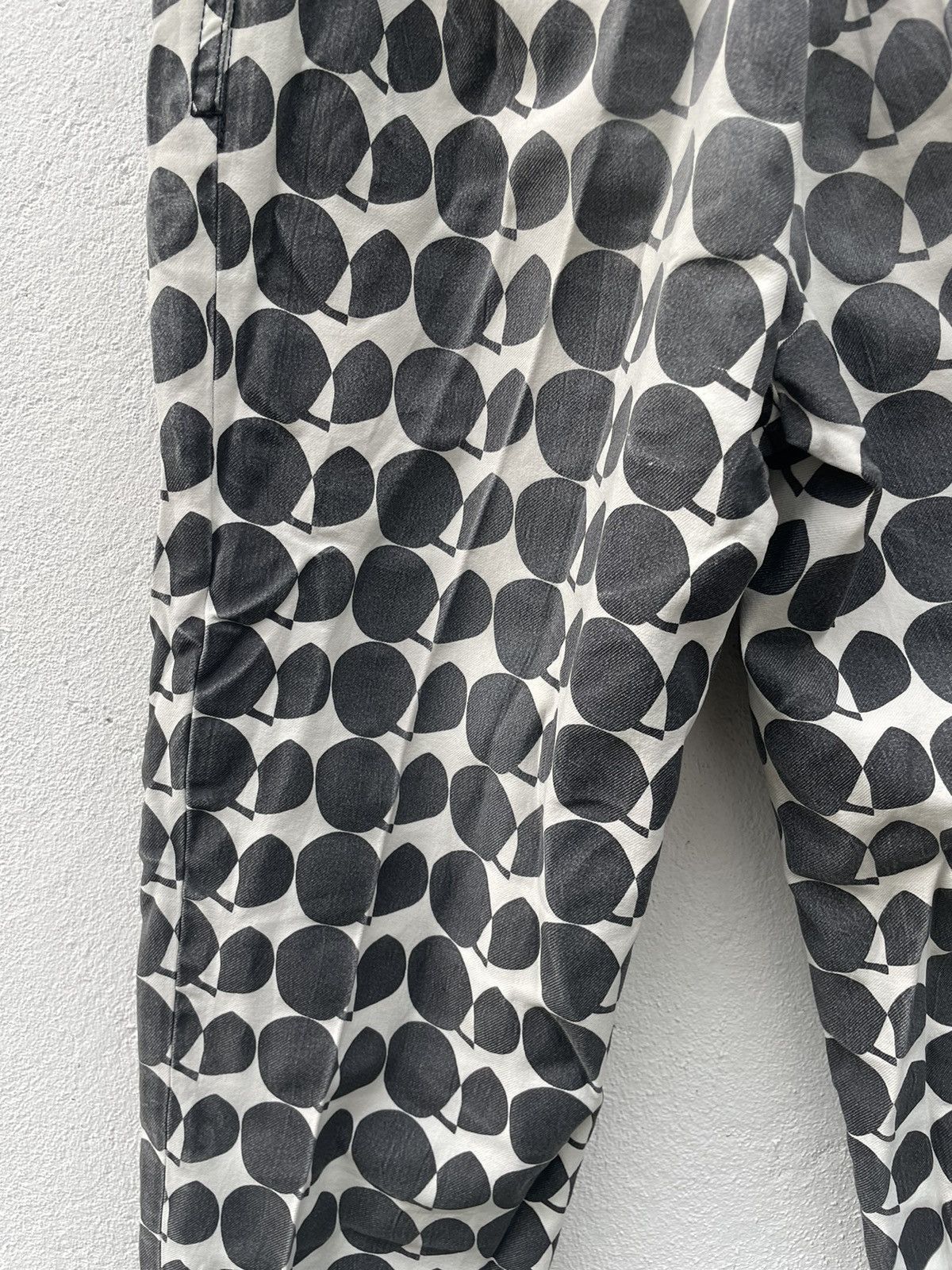 Comme des Garcons Black Comme Des Garcons CDG Black Dot Polyester Faded Pants Size US 31 - 13 Thumbnail