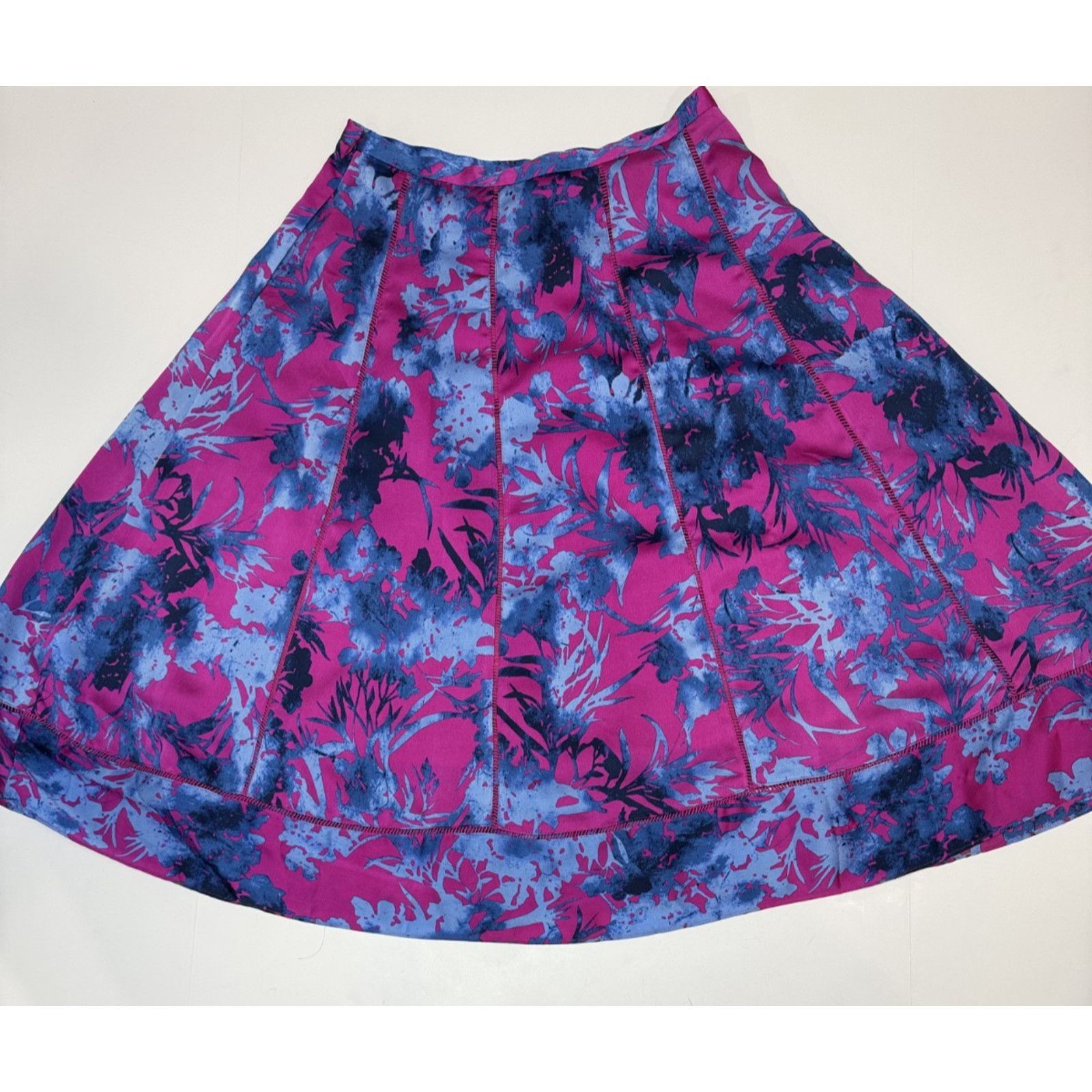 Banana Republic Banana Republic Floral Skirt Spring Print Easter Size 2 Size 26" / US 2 / IT 38 - 2 Thumbnail
