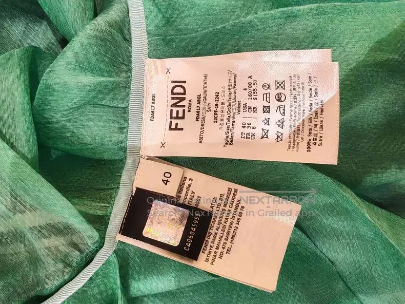 Fendi Fendi Dress, made of green silk fabric Size XS / US 0-2 / IT 36-38 - 6 Thumbnail